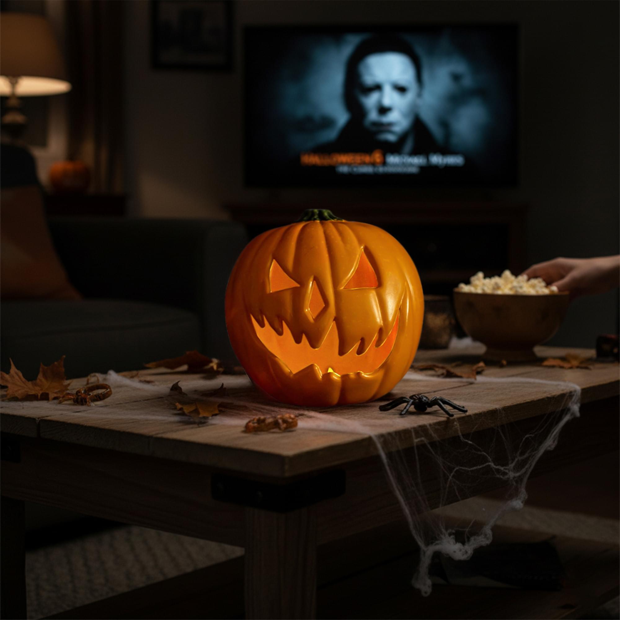 Halloween 6 The Curse of Michael Myers Light Up Pumpkin Accessory