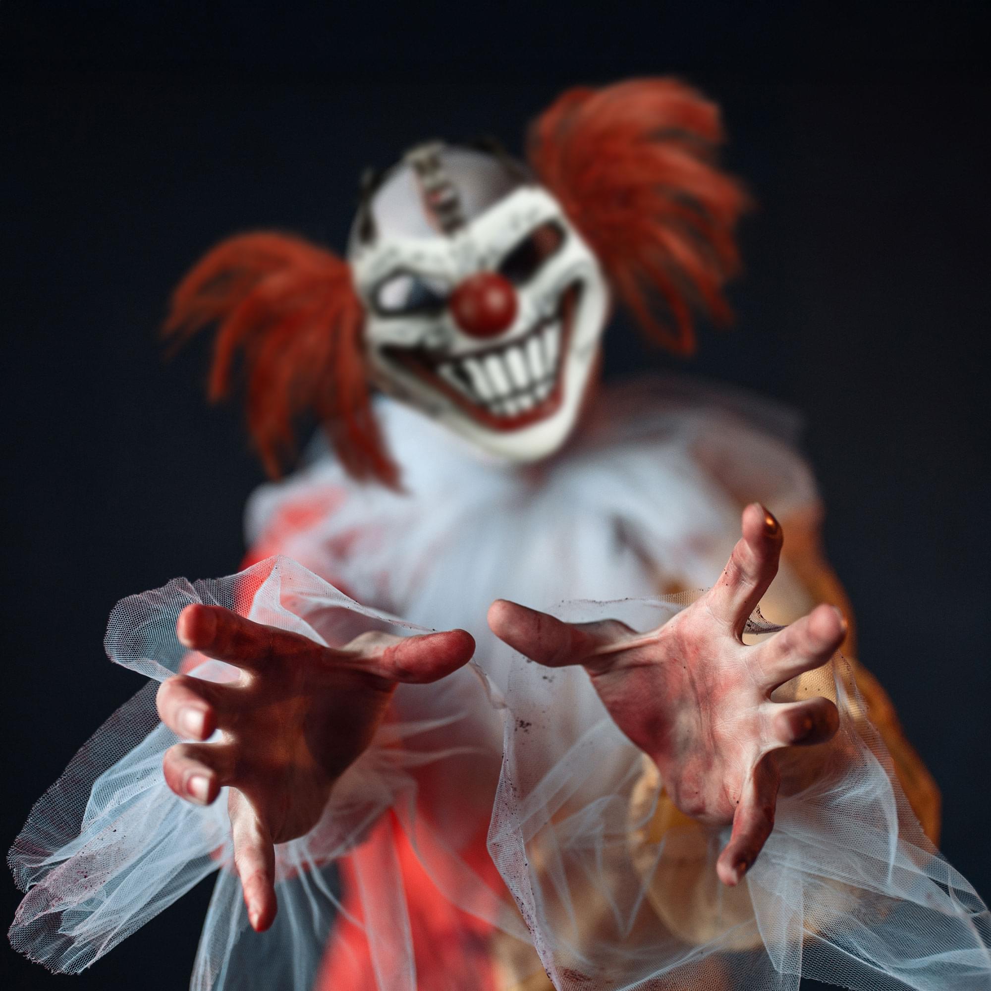 Twisted Metal Sweet Tooth Deluxe Adult Injection Costume Mask