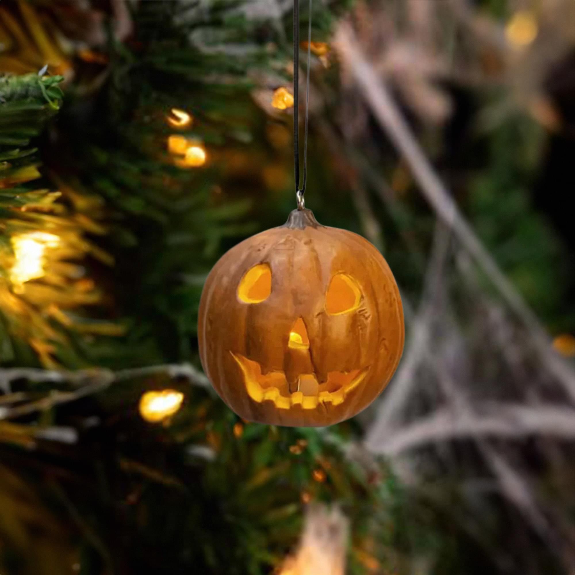 Halloween (1978) Light Up Pumpkin Holiday Horrors Ornament
