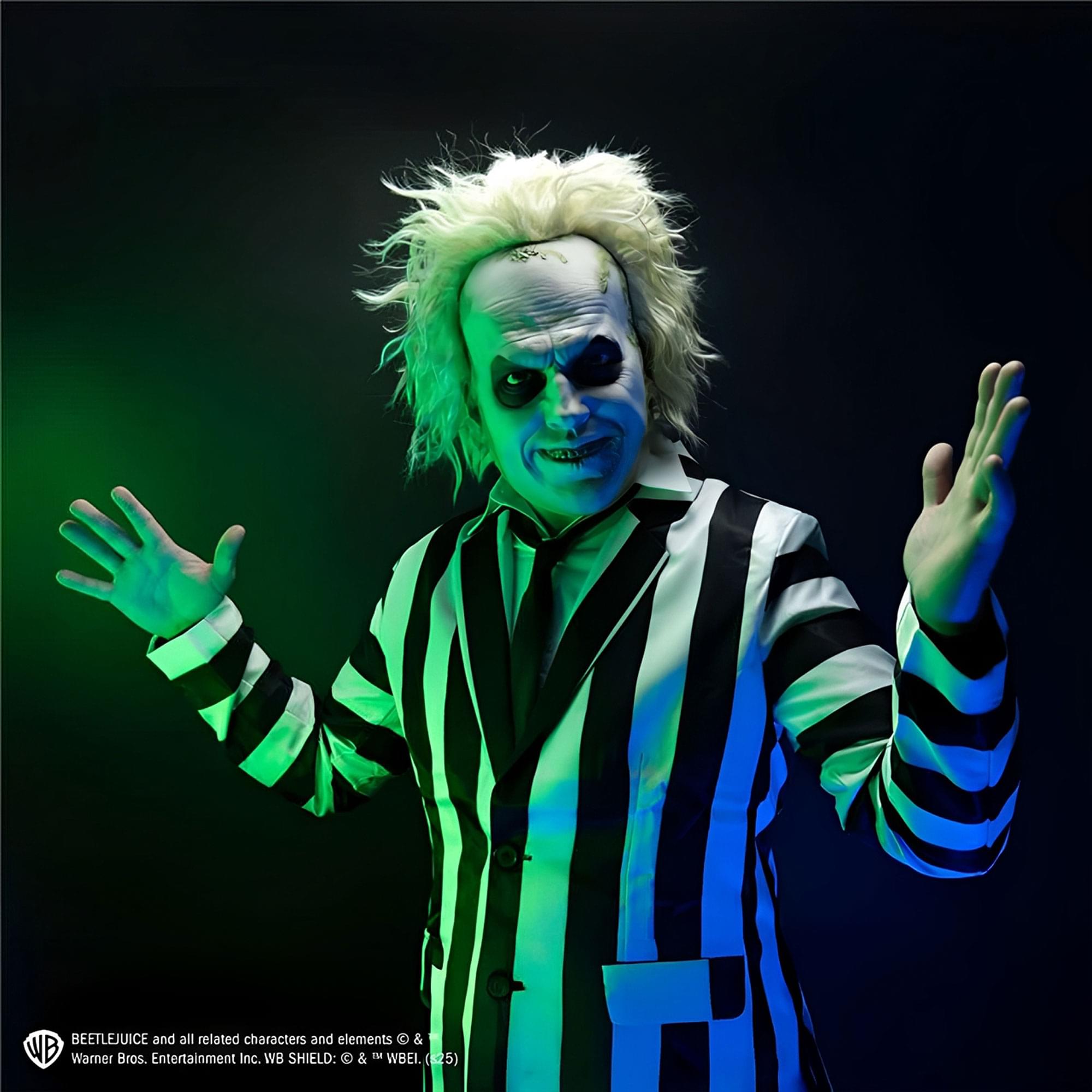 Beetlejuice Deluxe Adult Injection Costume Mask