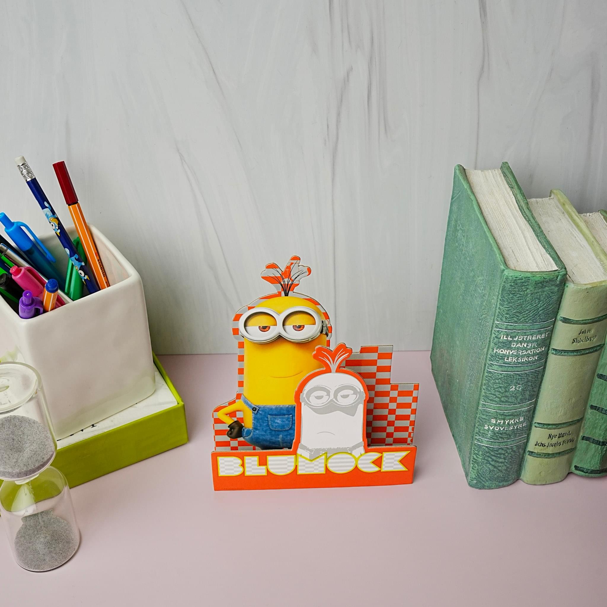 Despicable Me Scene Maker Minions Kevin Party Décor