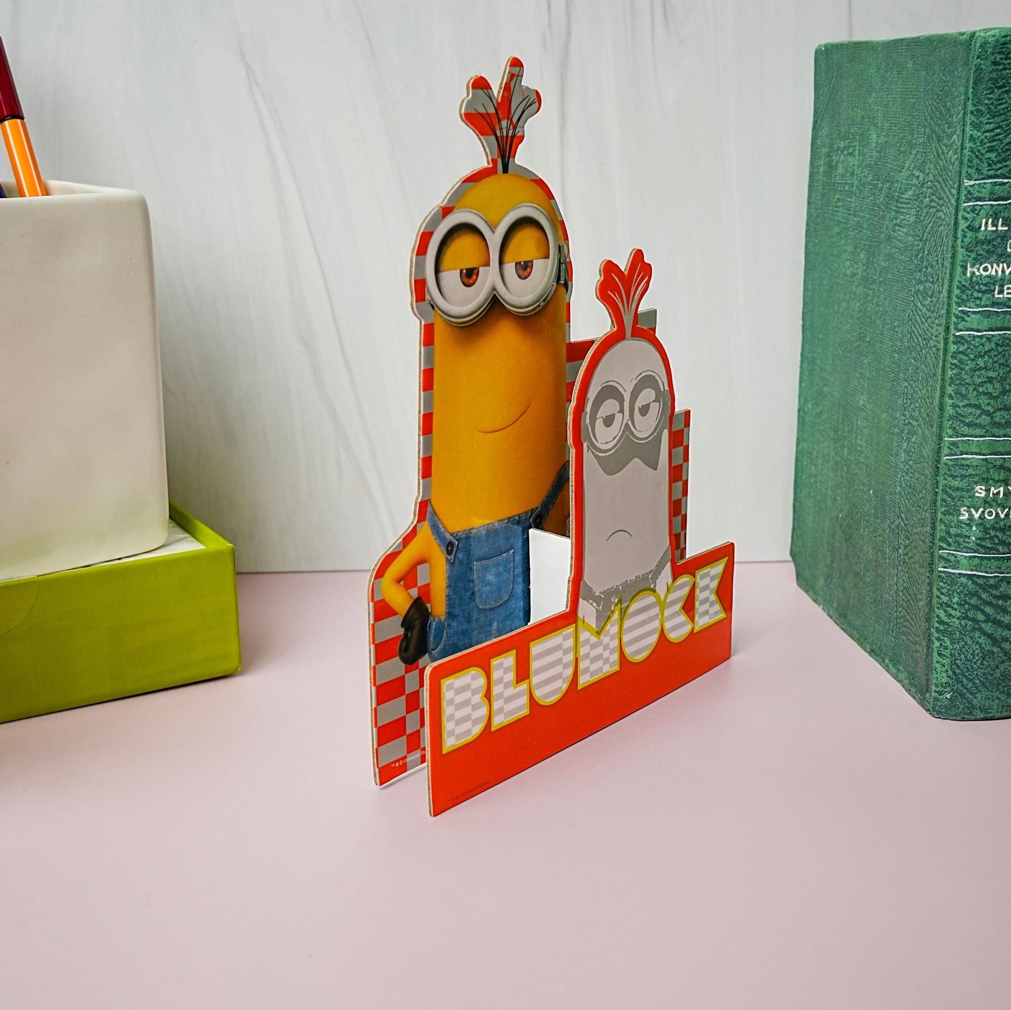 Despicable Me Scene Maker Minions Kevin Party Décor