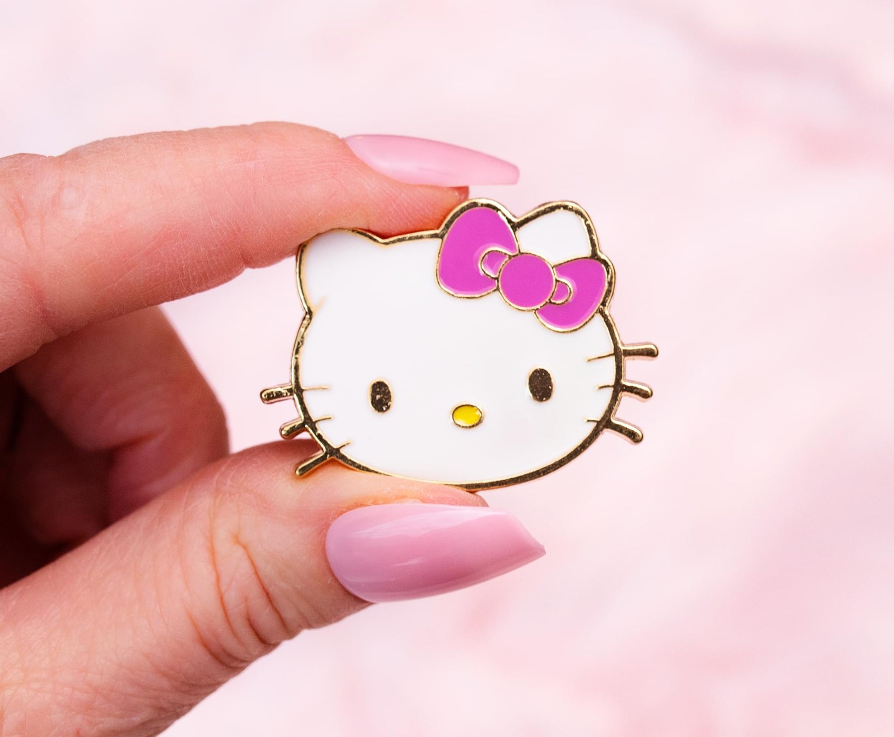 Sanrio Hello Kitty 4-Piece Enamel Pin Set
