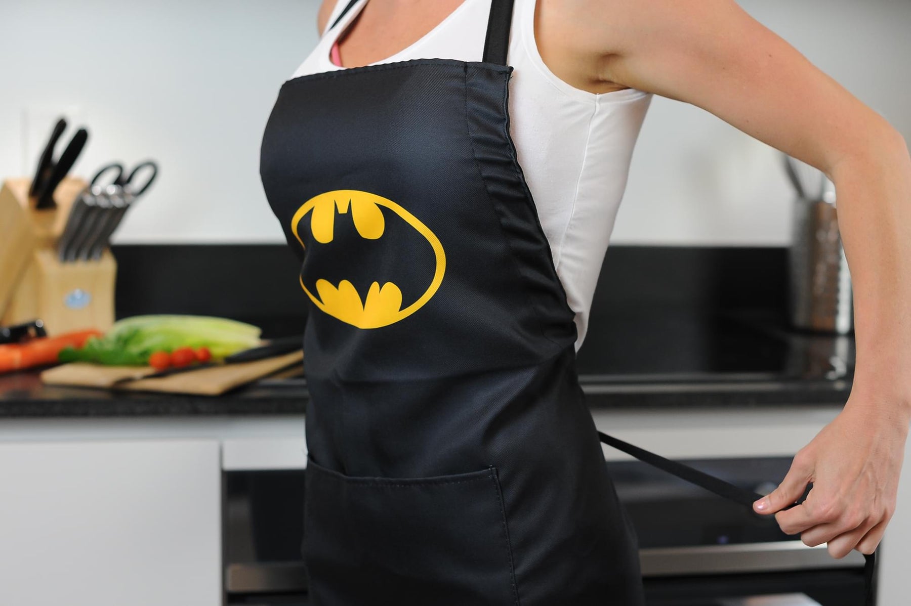 DC Comics Batman Logo Adjustable Adult Apron W/ Pockets | One Size