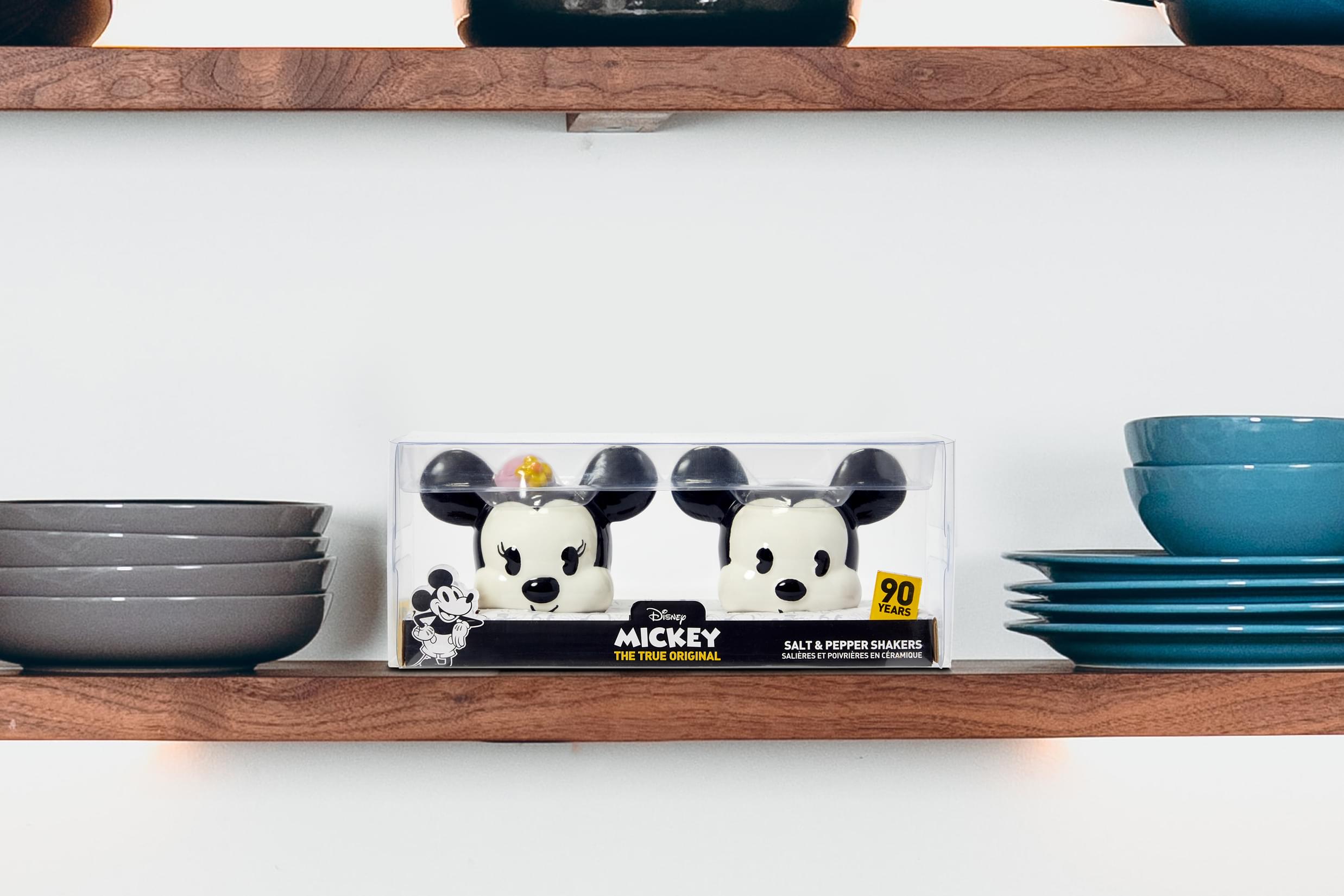 Disney Mickey Mouse & Minnie Mouse Salt & Pepper Shaker Set | Ceramic Shakers
