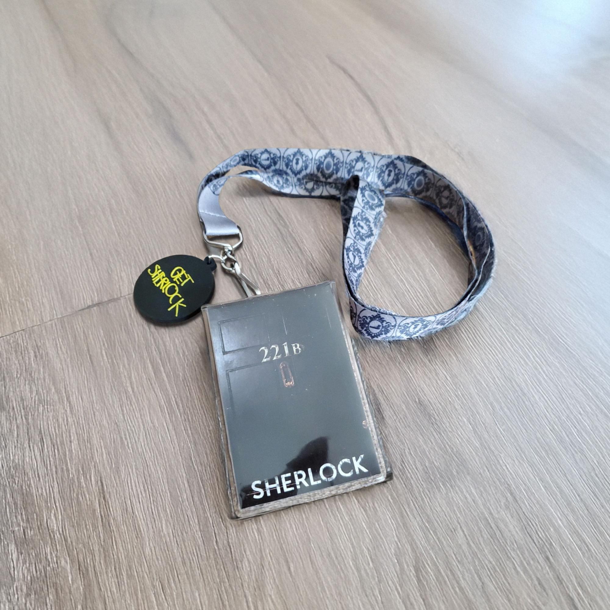 Sherlock Holmes 221B with 2D Get Sherlocked Lanyard Charm