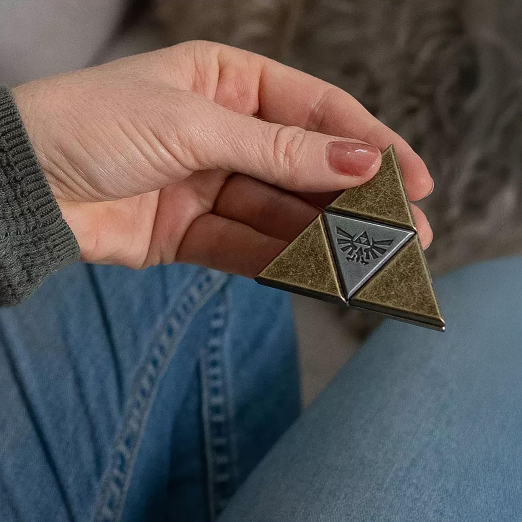 The Legend Of Zelda Triforce Hanayama Puzzle | Level 5