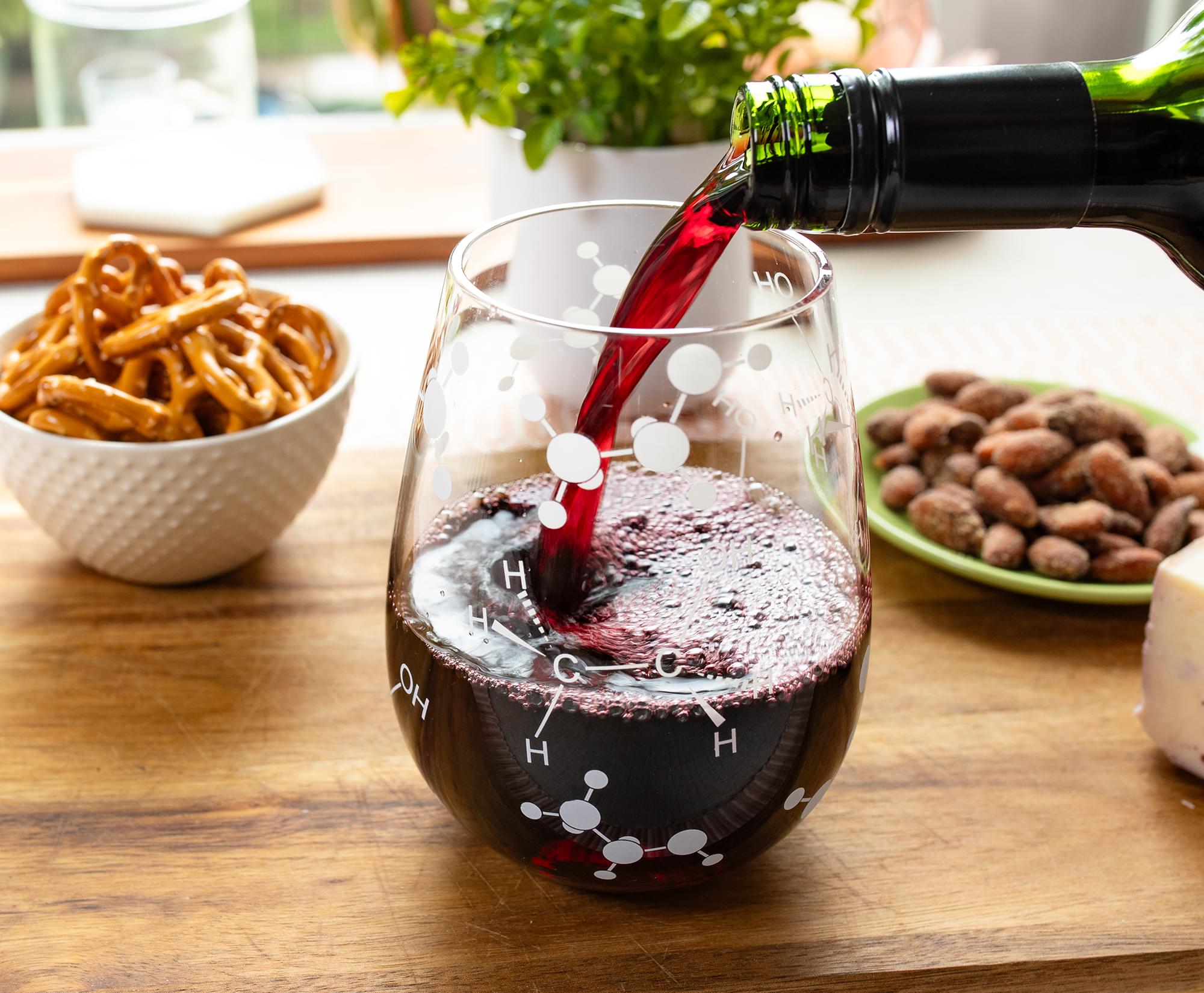Chemistry Themed 21oz Stemless Wine Glass