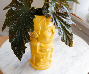 Geeki Tikis Star Trek: TOS Captain Kirk Ceramic Mug | Holds 16 Ounces