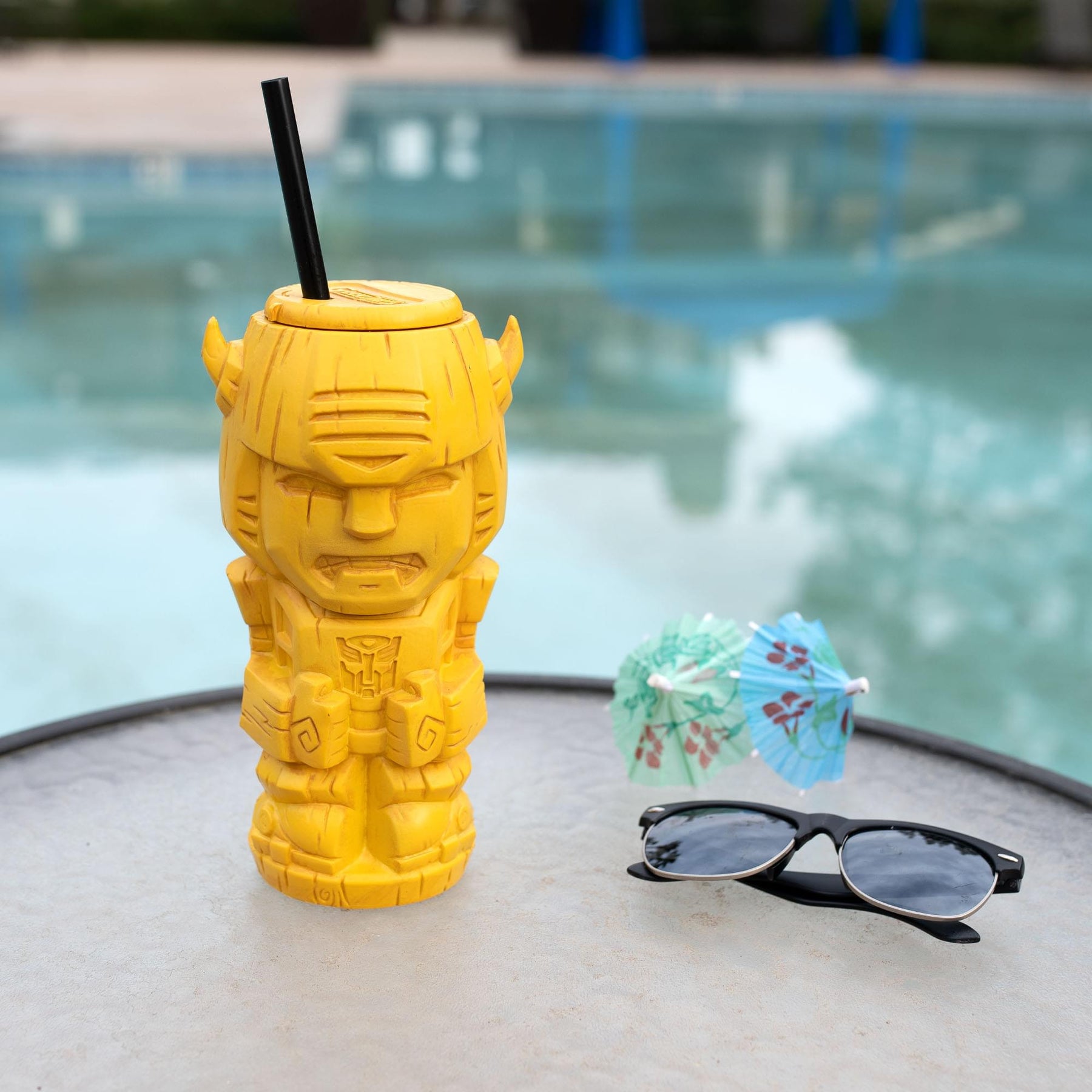 Geeki Tikis Transformers Bumblebee Plastic Tumbler with Straw | Holds 25 Ounces