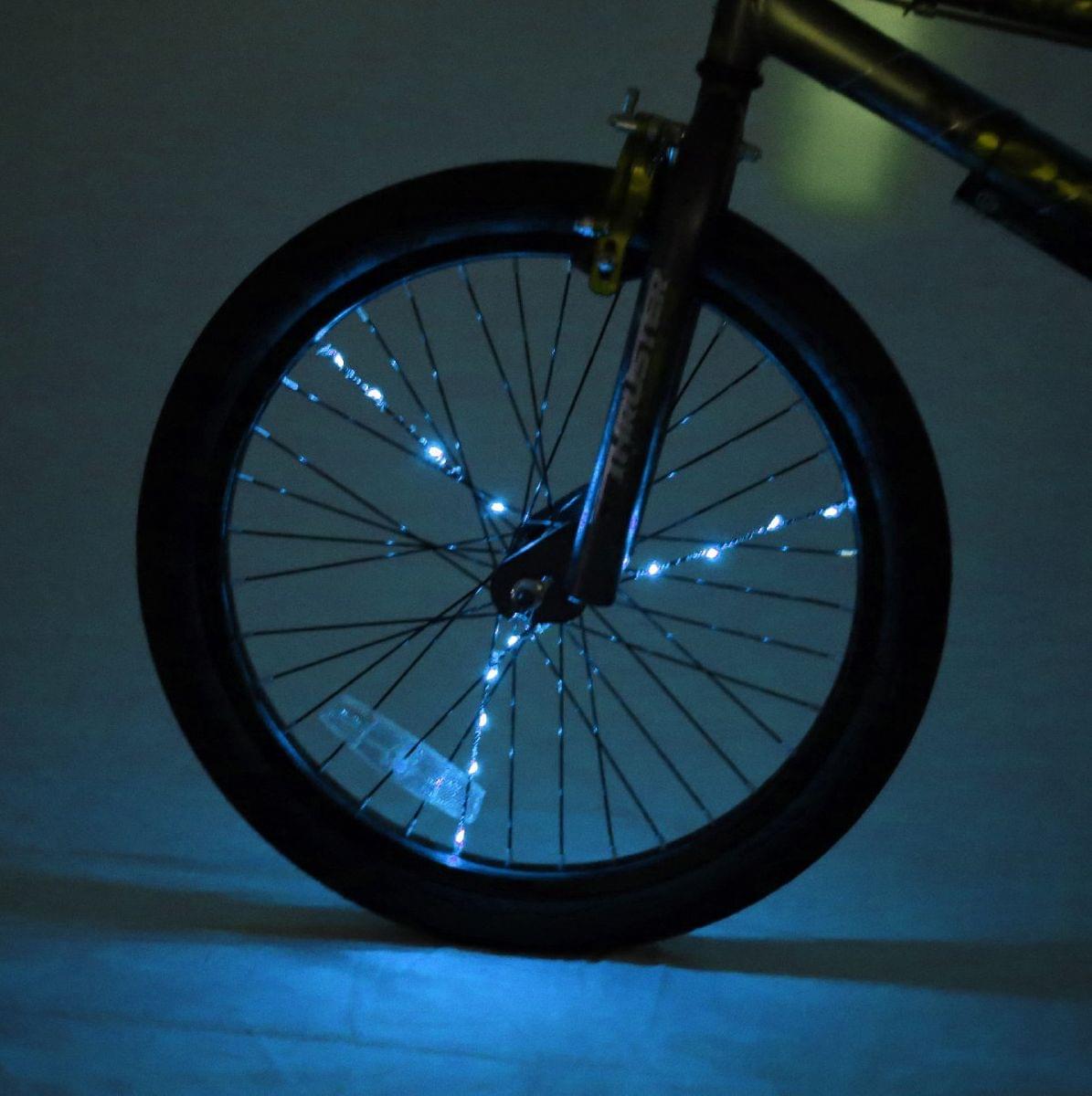 Spoke Brightz LED Bicycle Spoke Accessory, Blue