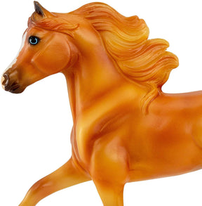 Breyer Traditional 1:9 Scale Model Horse | GTR Patricks Vindicator