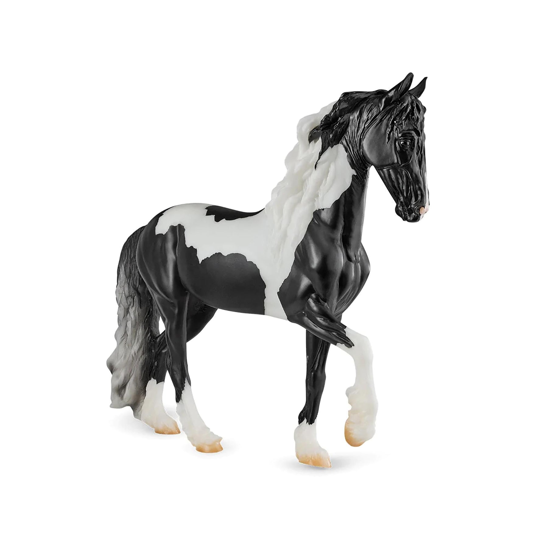 Breyer Traditional 1:9 Scale Model Horse | Battlefield Angle HP