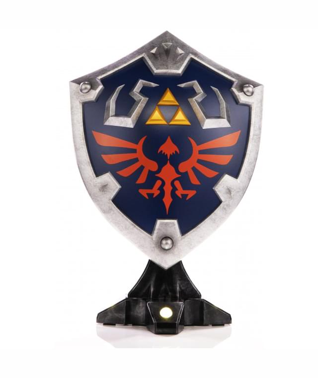 The Legend of Zelda Breath of the Wild Hylian Shield Statue | Collector Edition