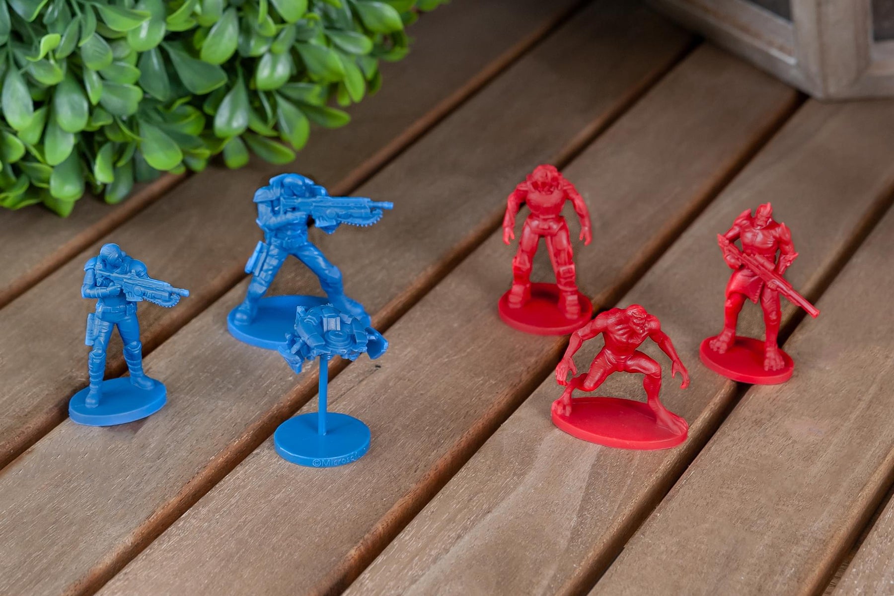 Gears 5 Nanoforce Army Builder Pack | Includes 6 Gears Of War Army-Men Figures