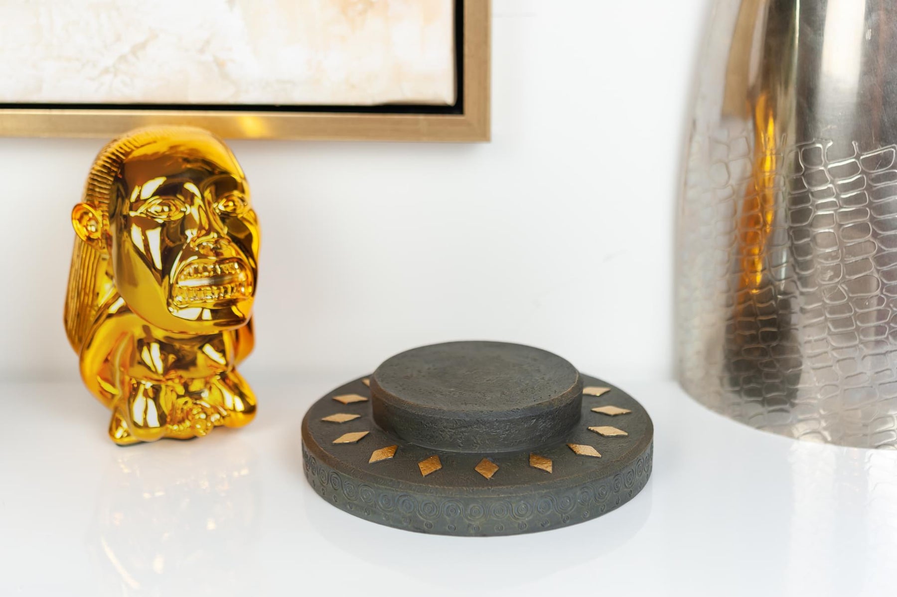 Indiana Jones Golden Fertility Idol Statue Display Base | Premium Movie Replica