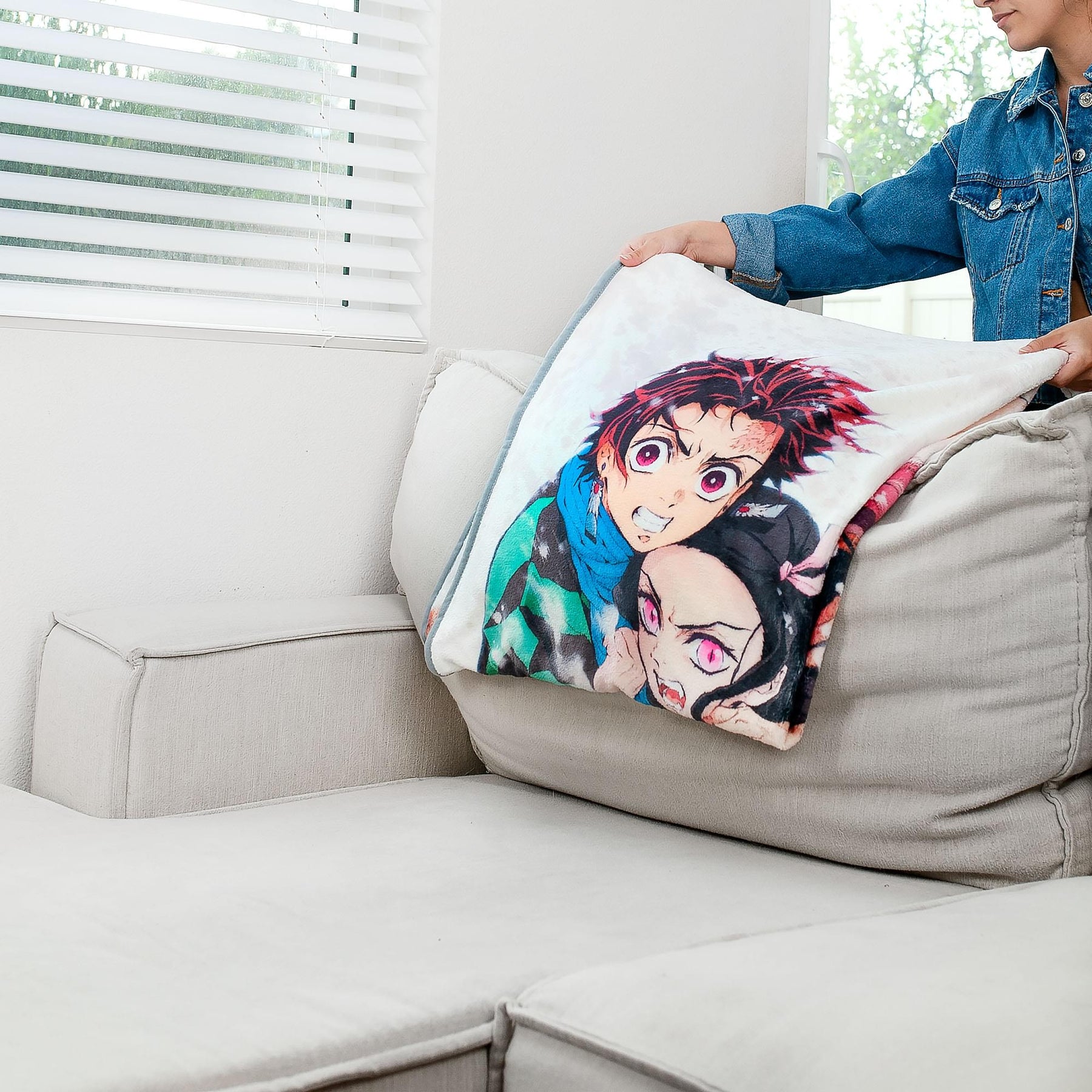 Demon Slayer Tanjiro & Nezuko Fleece Throw Blanket | 45 x 60 Inches