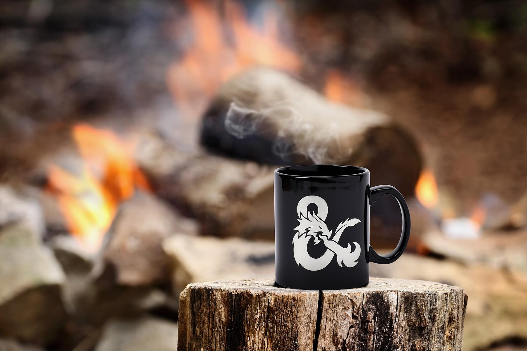 Dungeons & Dragons Black Ceramic Ampersand Logo Mug - 16-Ounces