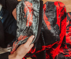 Gears of War Crimson Omen Guns Lightweight Fleece Throw Blanket | 50 x 60 Inches