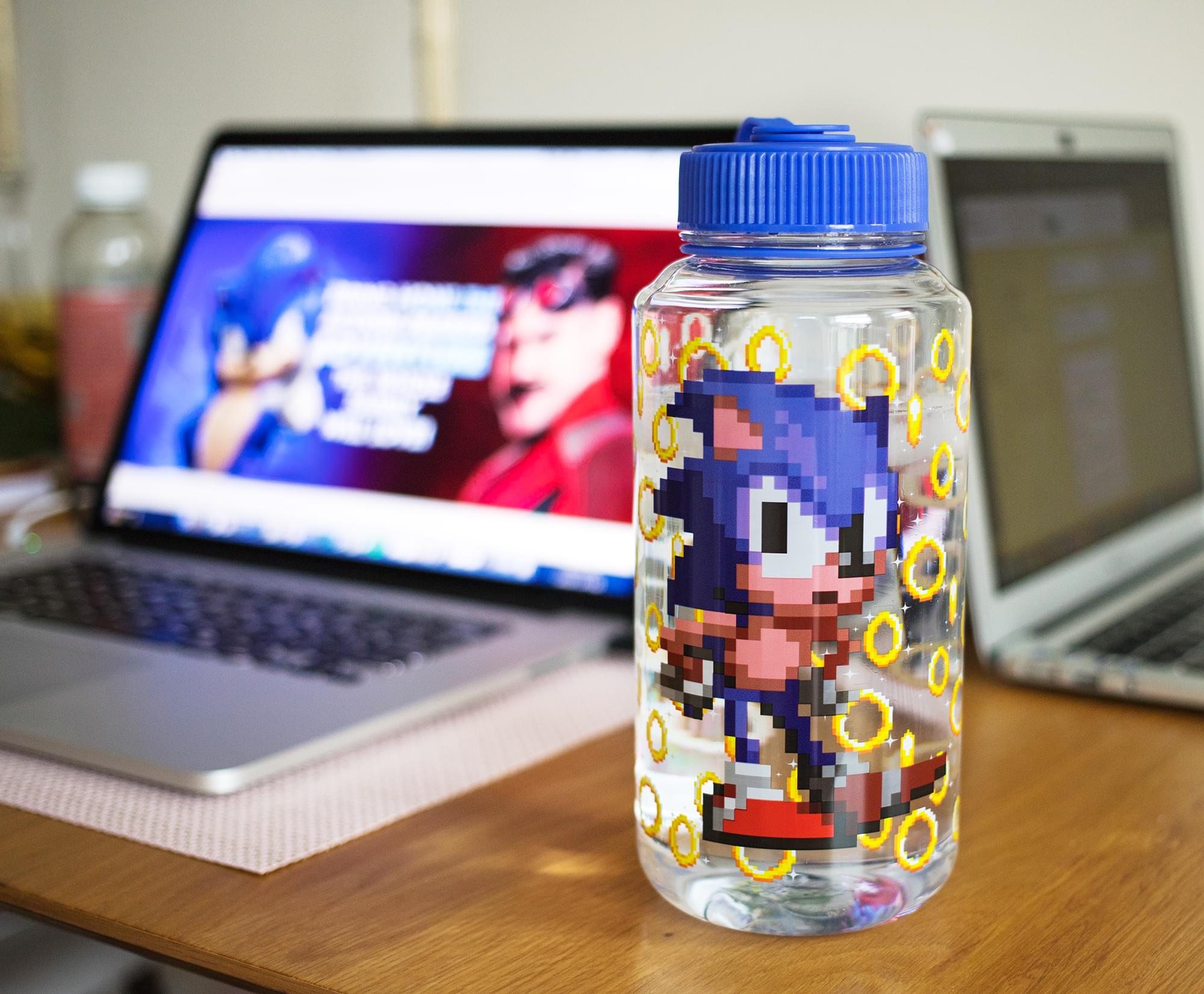 Sonic The Hedgehog Gold Rings Plastic Water Bottle | Holds 32 Ounces