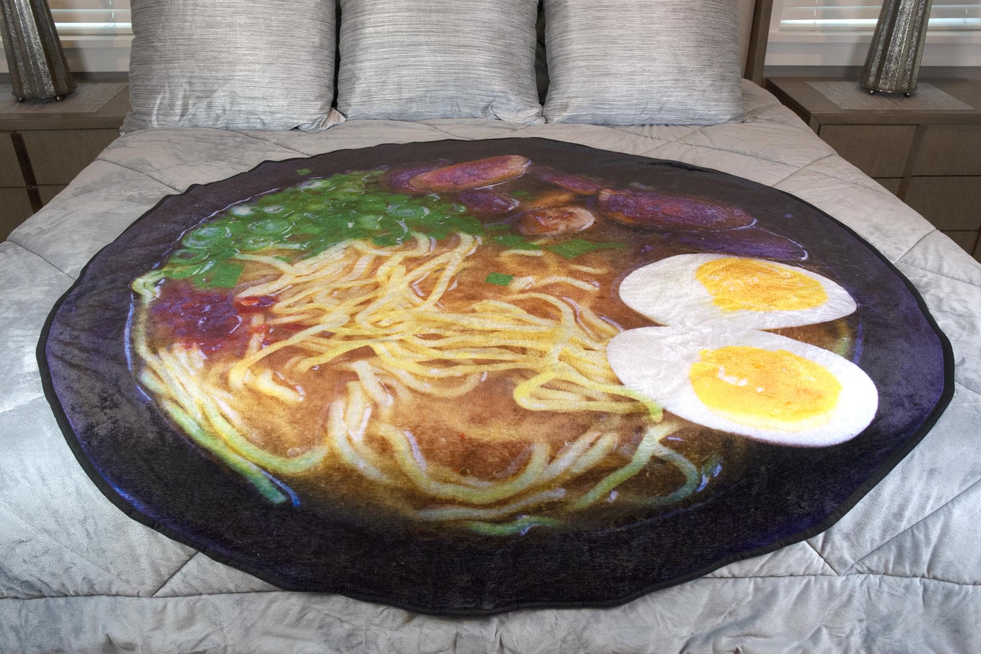 Ramen Bowl Fleece Throw Blanket | Large Soft Throw Blanket | 60-Inch Diameter