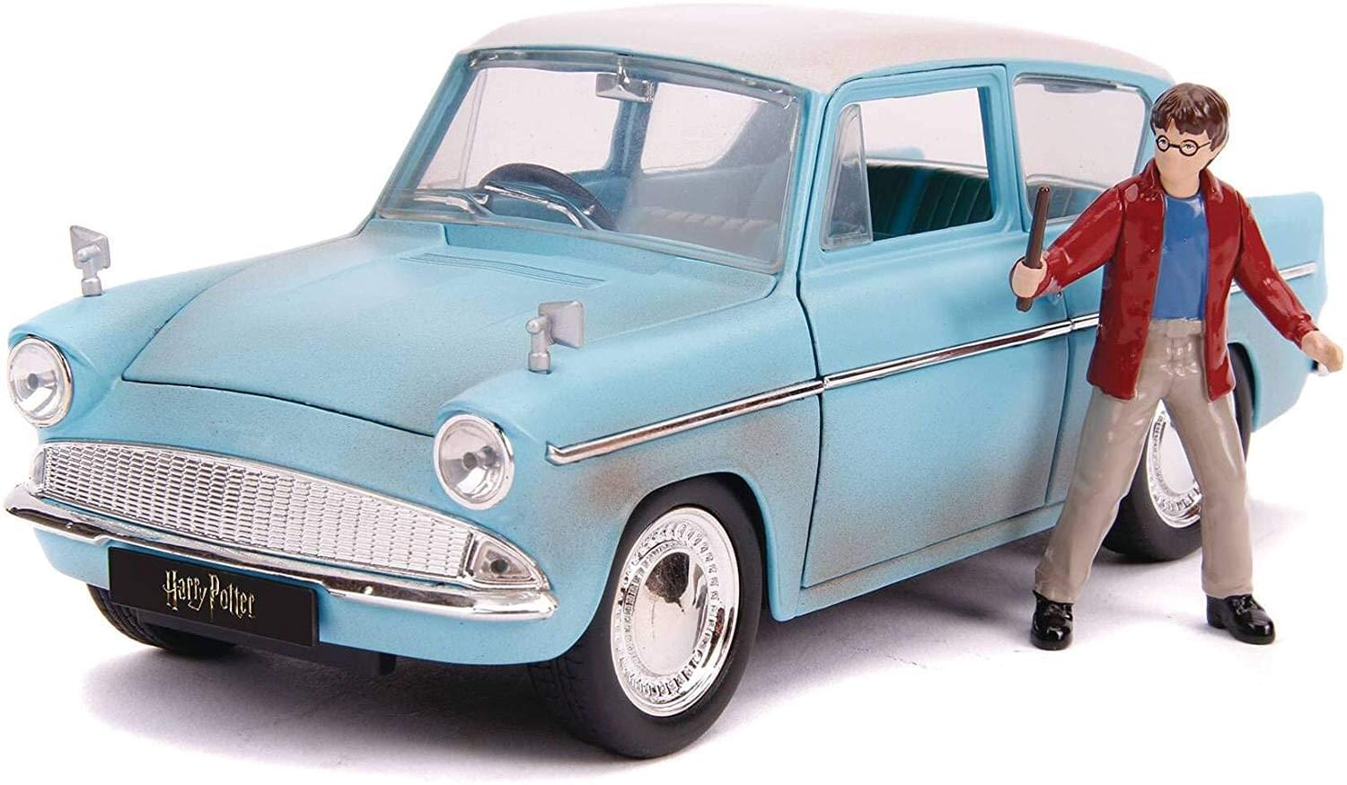 Harry Potter & 1959 Ford Anglia 1:24 Die Cast Vehicle with Figure