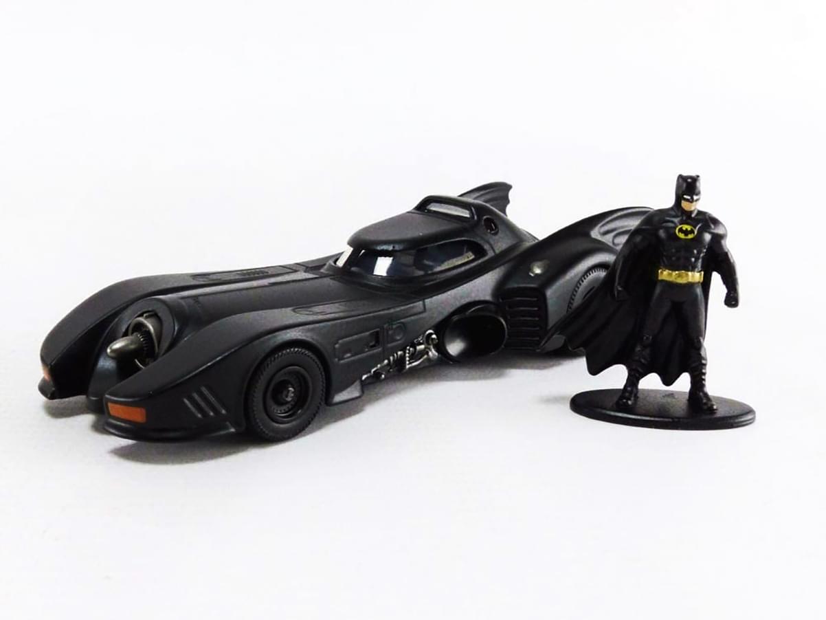 Batman 1989 Batmobile 1:32 Die Cast Vehicle
