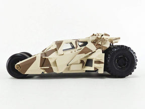 Batman & The Dark Knight Batmobile 1:24 Die Cast Vehicle with Figure