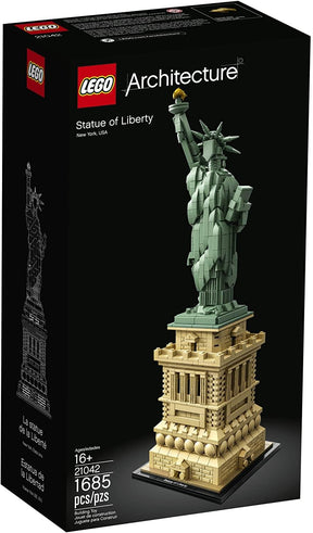 LEGO Architecture 21042 Statue of Liberty 1685 Piece Building Kit