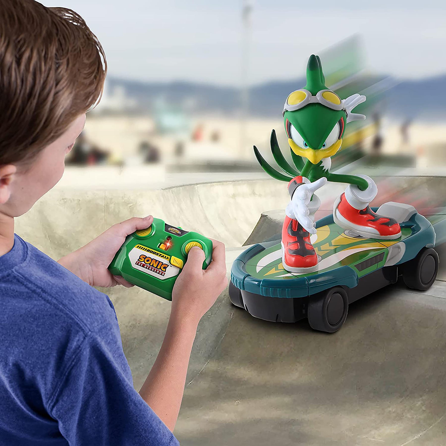 Sonic Racing 2.4Ghz Remote Controlled Car w/ Turbo Boost | Jet the Hawk