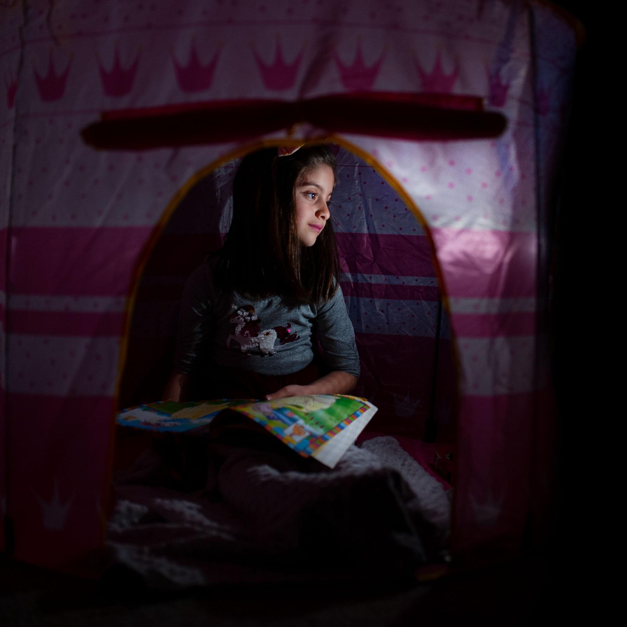 Pink Fantasy Castle Play Tent | 54 x 41 Inches