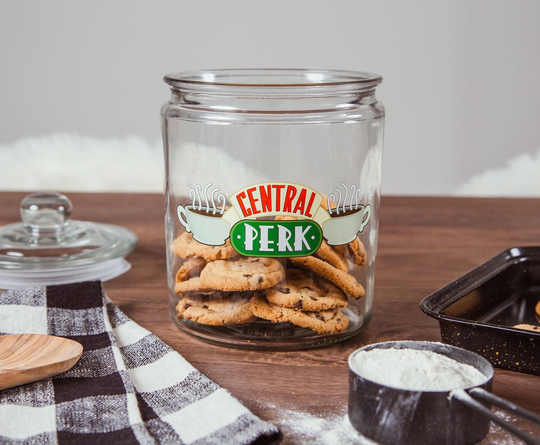 Friends Central Perk 2-Liter Glass Cookie Storage Jar