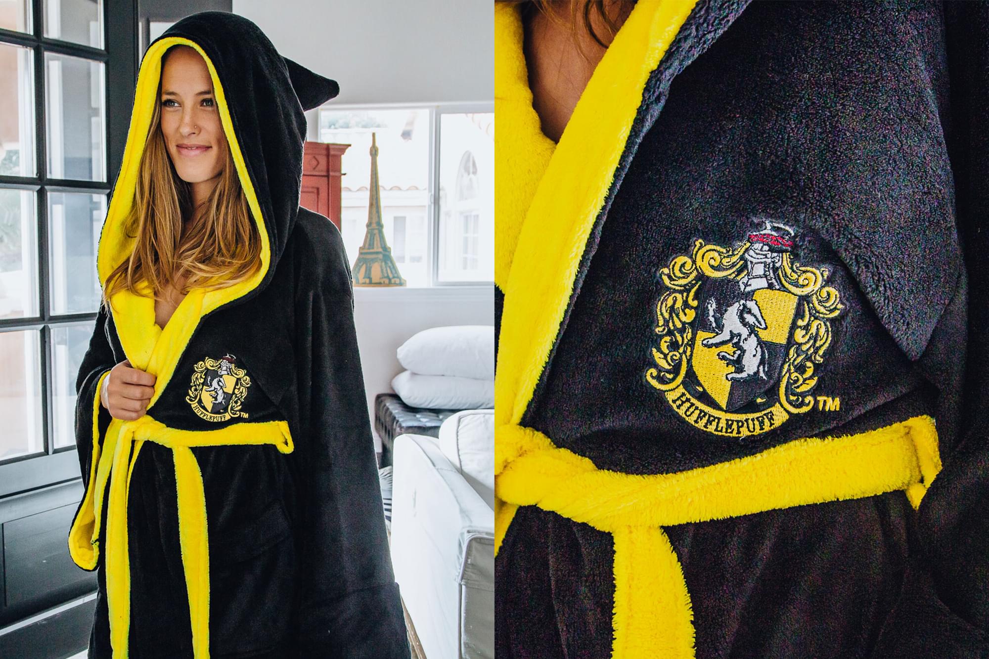 Harry Potter Hufflepuff Hooded Bathrobe for Adults | One Size Fits Most