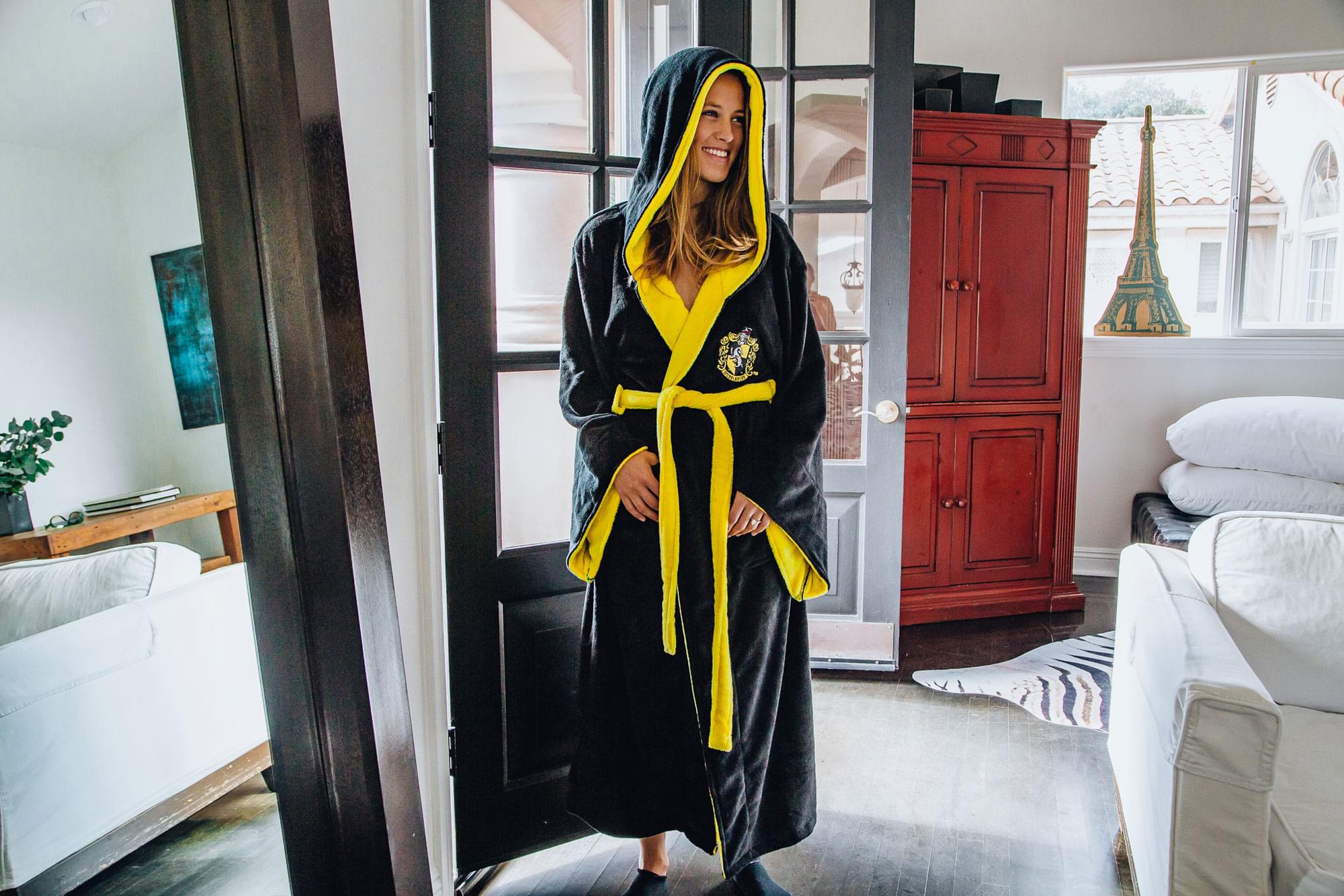 Harry Potter Hufflepuff Hooded Bathrobe for Adults | One Size Fits Most