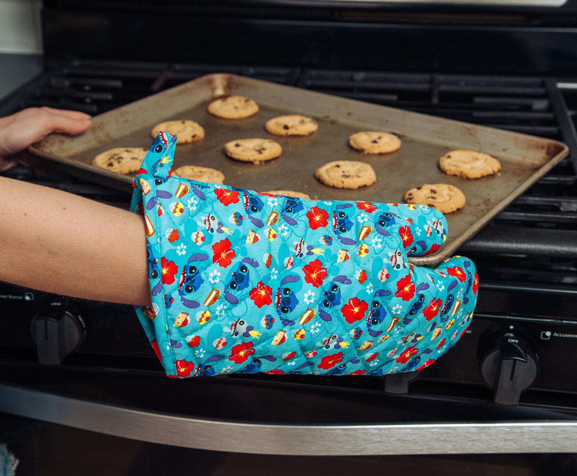 Disney Lilo & Stitch Kitchen Oven Mitt Glove