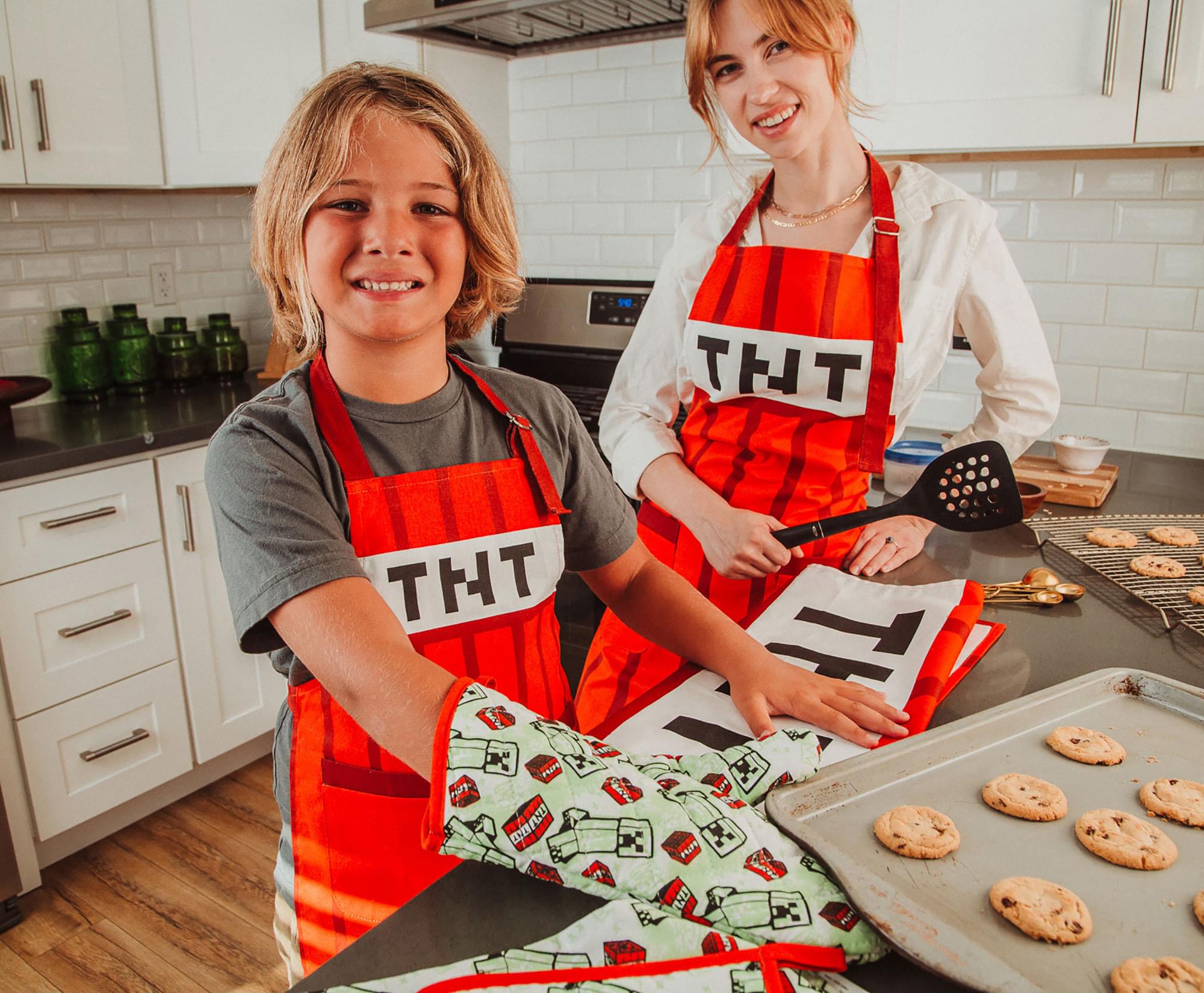 Minecraft Red TNT Youth Kitchen Cooking Apron