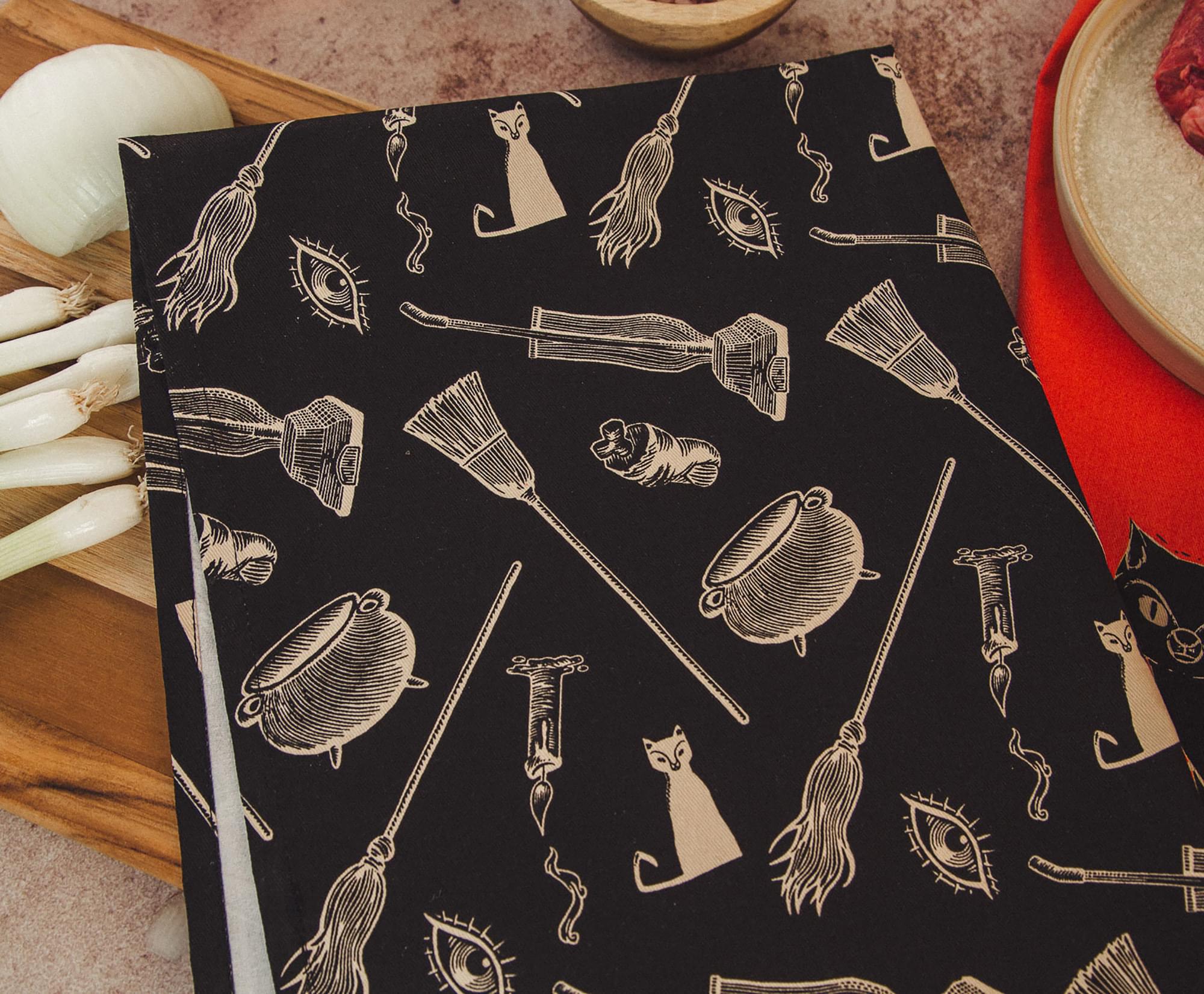 Disney Hocus Pocus Black Kitchen Hand Towels | Set of 2