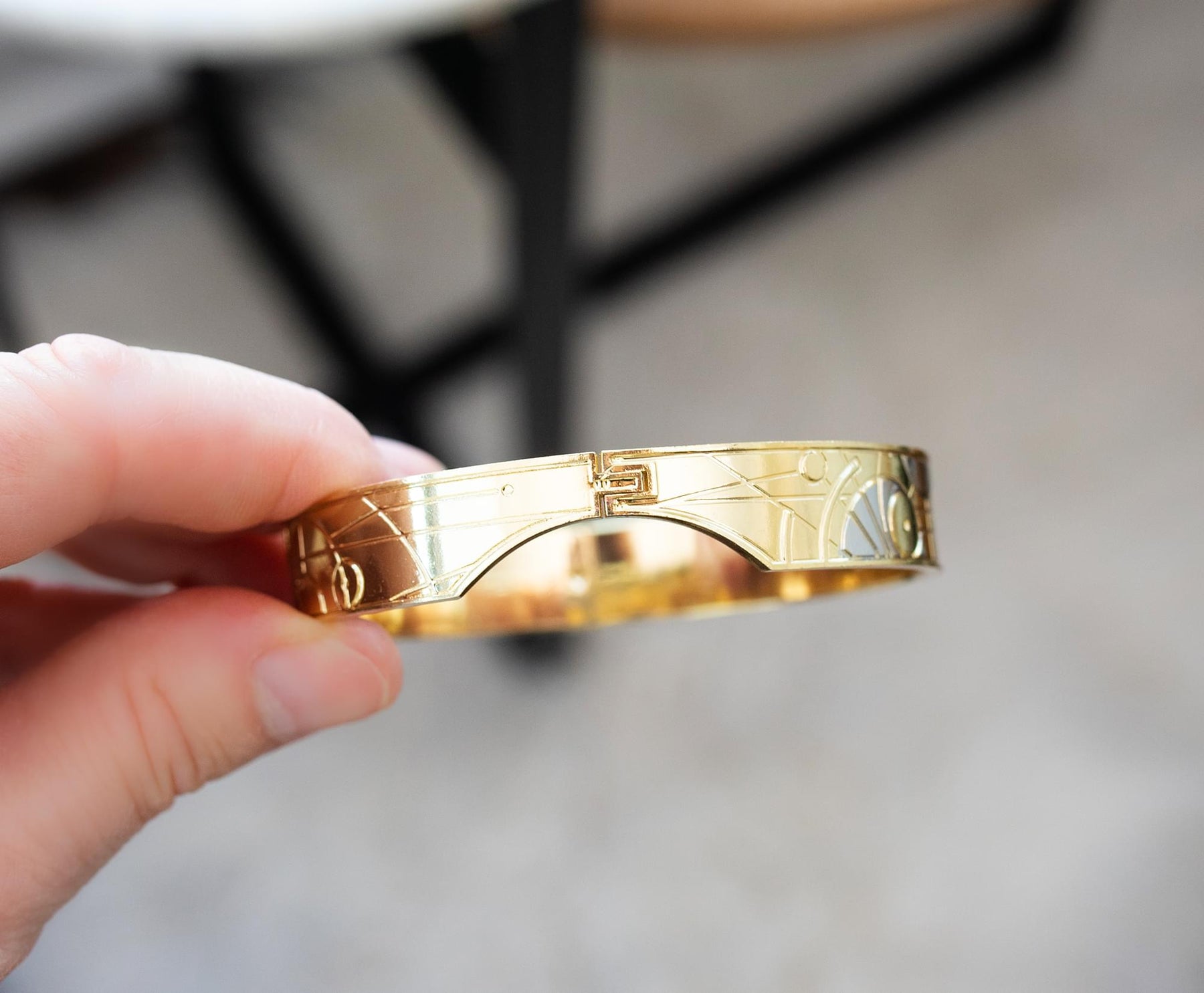 Marvel Eternals Base Metal Uni-Mind Hinged Bracelet Replica