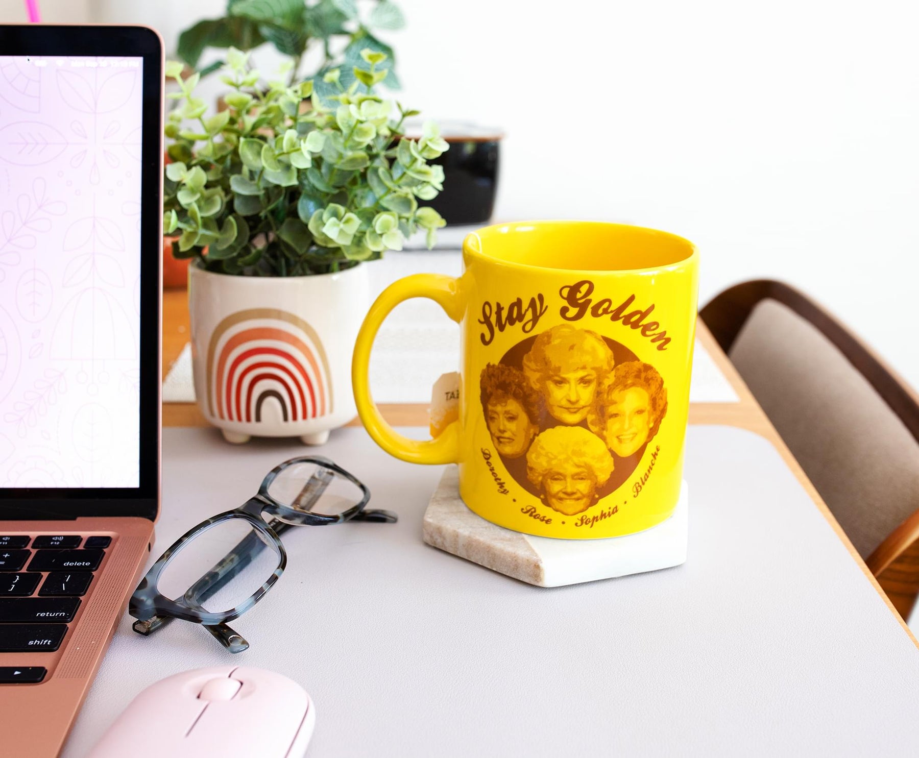 The Golden Girls "Stay Golden" Gold Ceramic Coffee Mug | Holds 20 Ounces