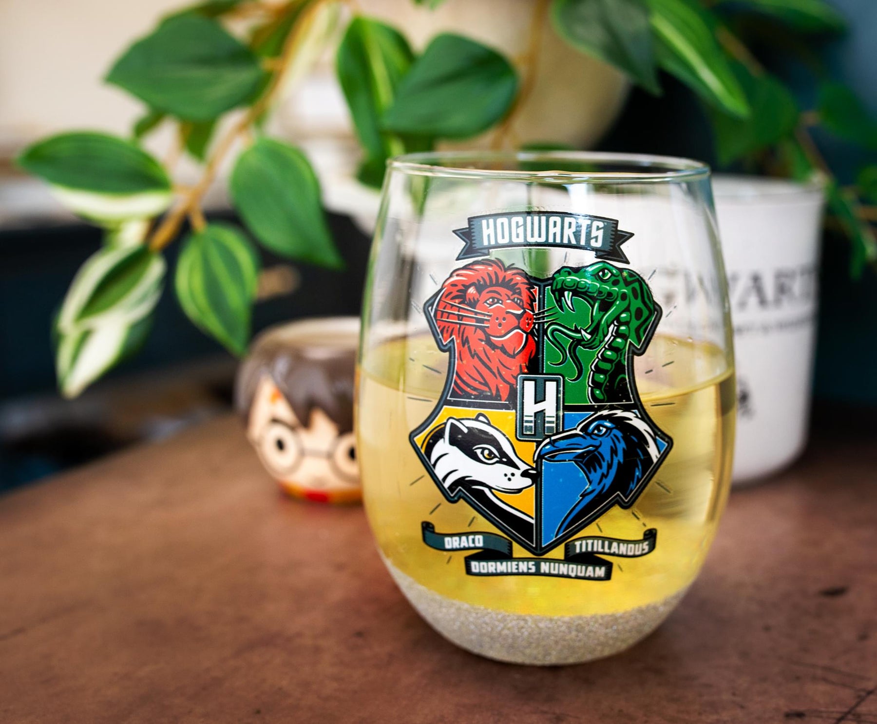 Harry Potter Animal Crests Teardrop Stemless Wine Glass | Holds 20 Ounces