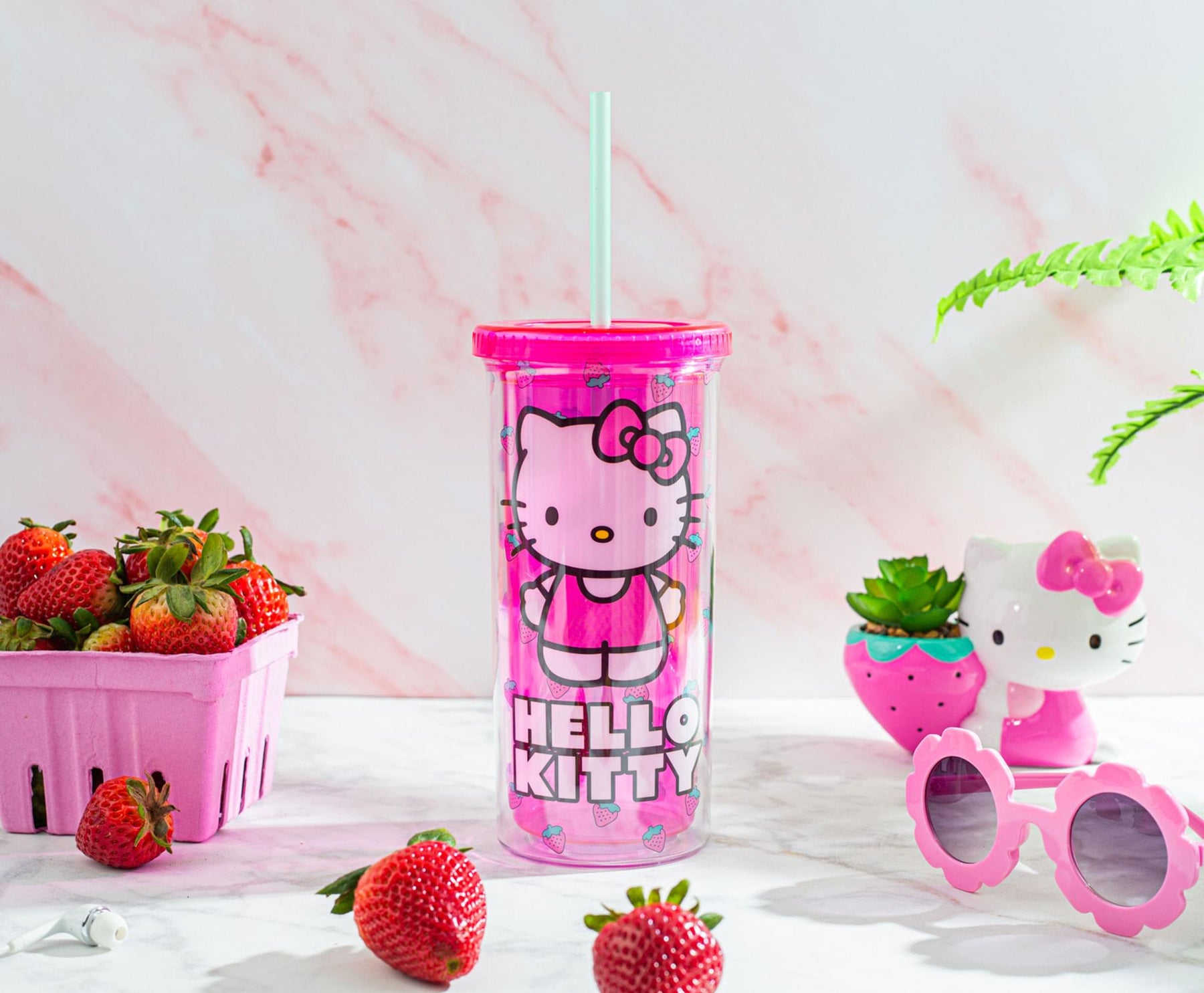 Hello Kitty Strawberry 20oz Spill Resistant Plastic Tumbler 
