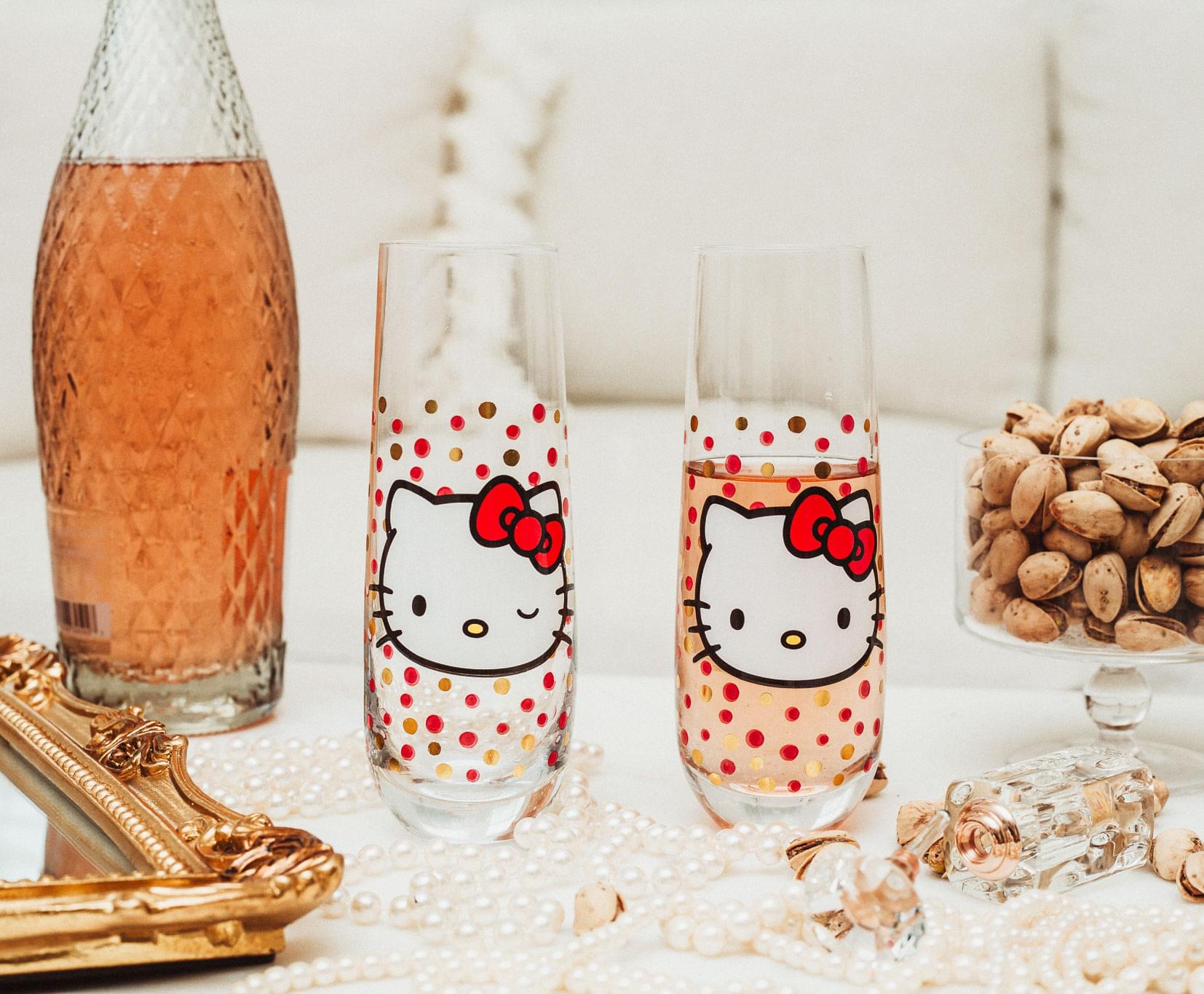 Hello Kitty Polka Dot Portrait 9-Ounce Stemless Fluted Glassware | Set of 2