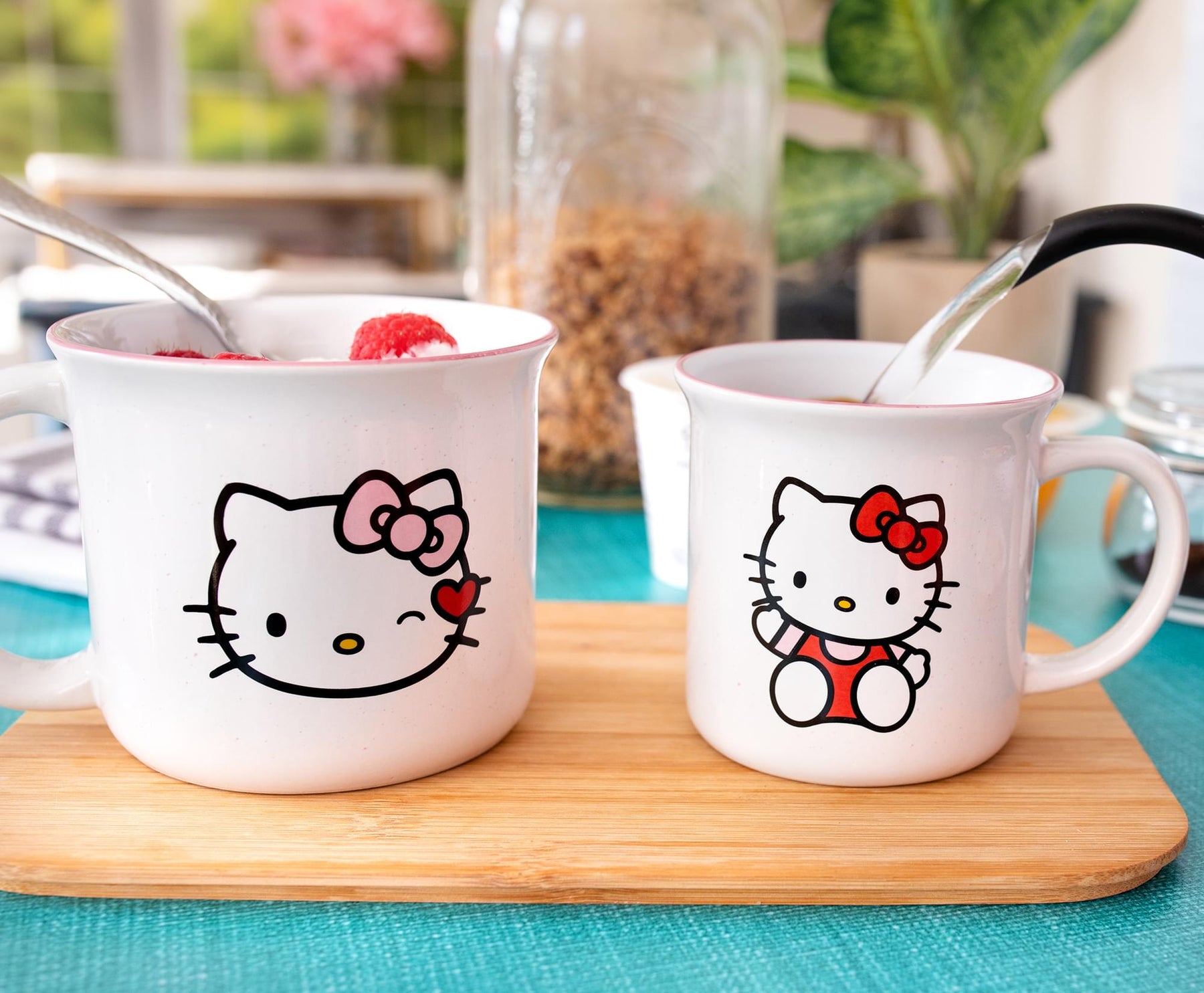 Hello Kitty 9 and 16 Ounce Ceramic Camper Mug Set of 2