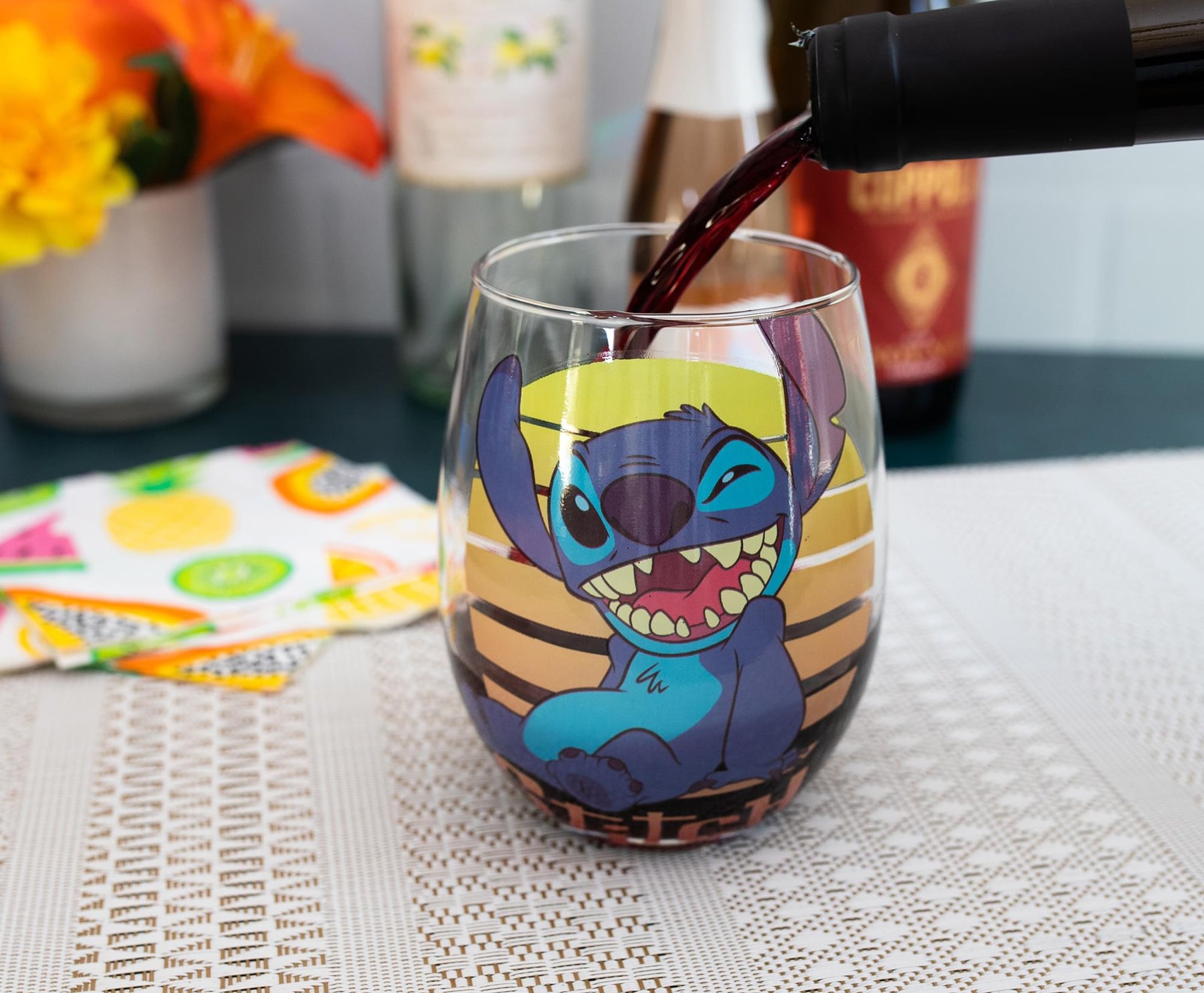 Disney Lilo & Stitch Stemless Wine Glass | Holds 20 Ounces