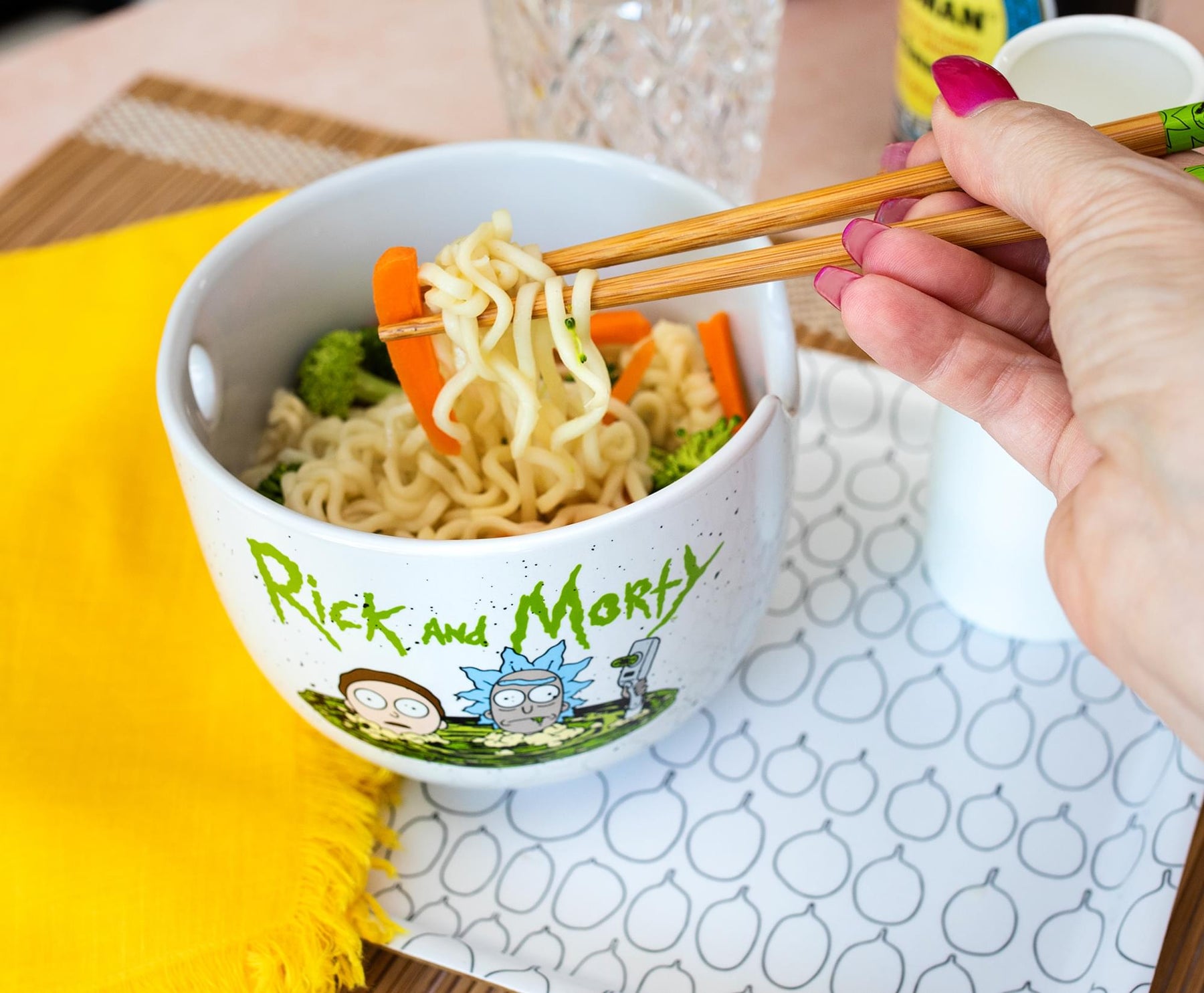Rick and Morty Portal Japanese Dinnerware Set | 20-Ounce Ramen Bowl, Chopsticks