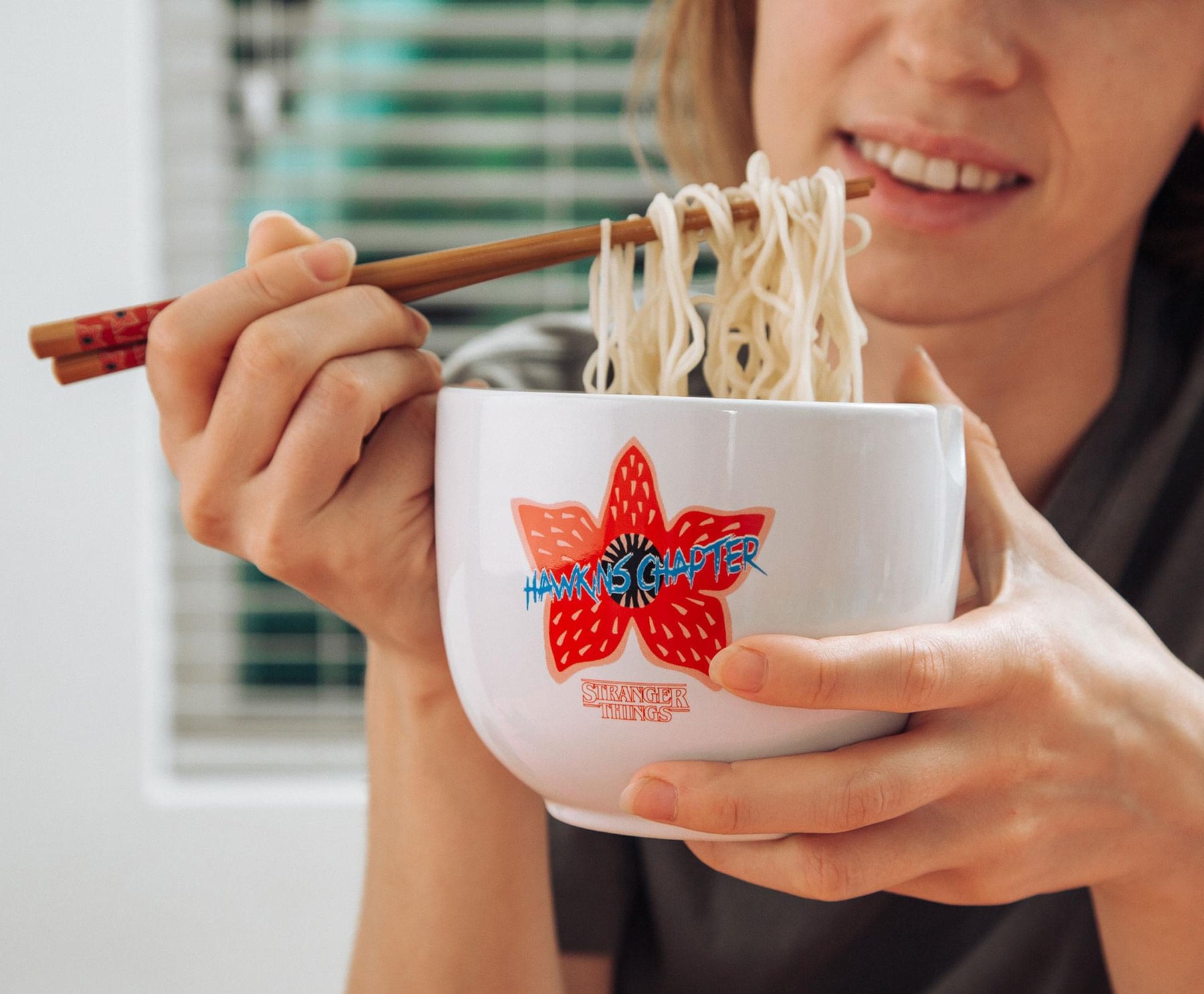 Stranger Things Demogorgon Hunting Crew 20-Ounce Ramen Bowl and Chopstick Set