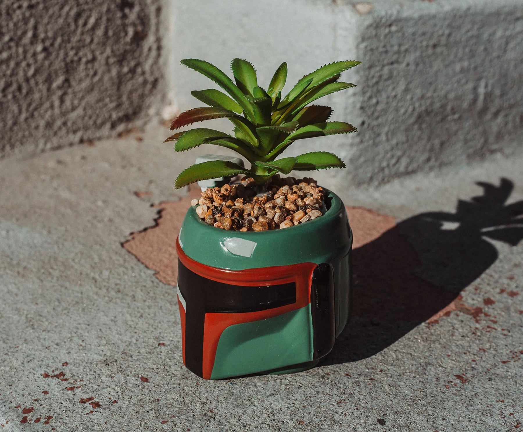 Star Wars Boba Fett Helmet 3-Inch Ceramic Mini Planter With Artificial Succulent