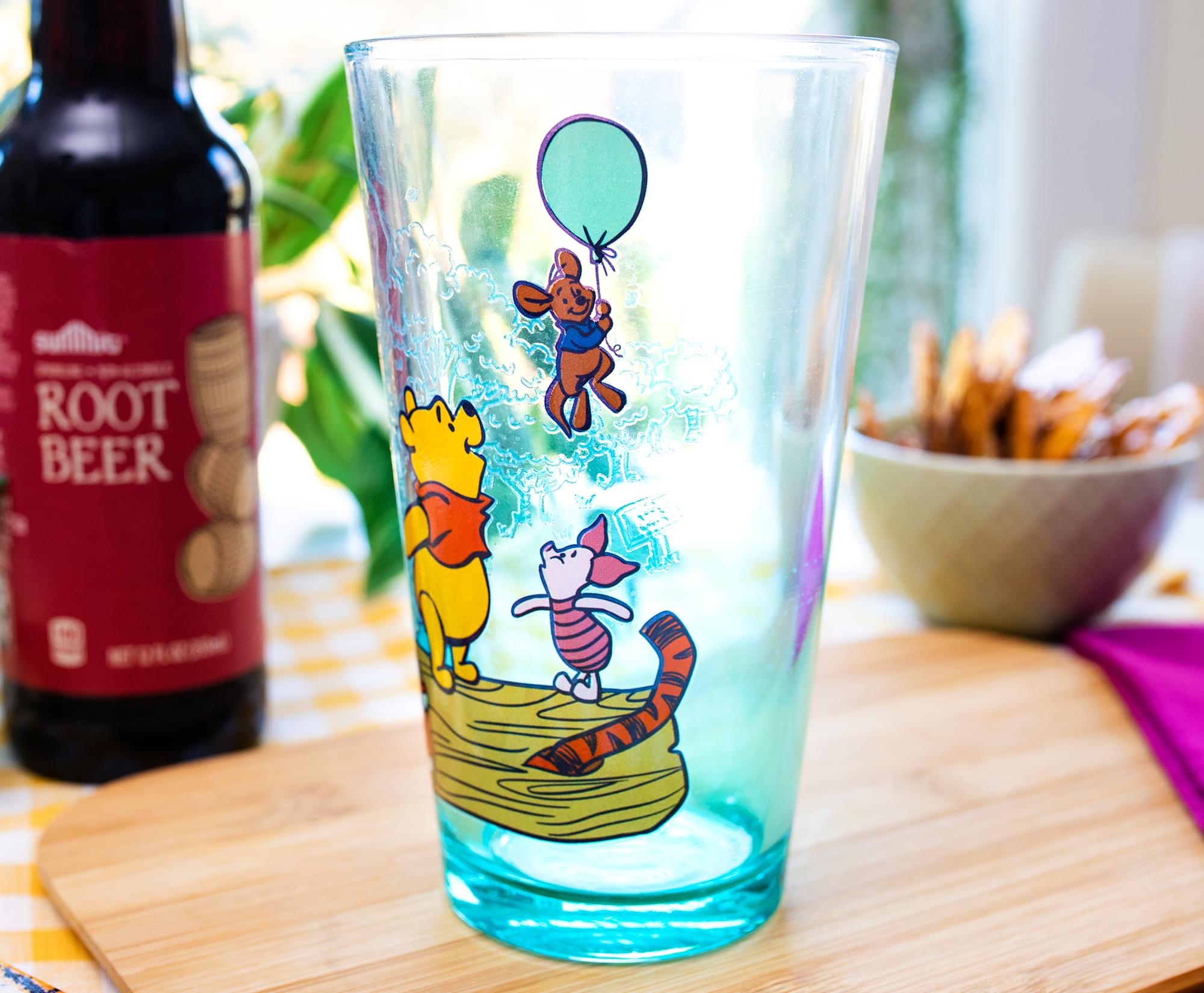 Disney Winnie the Pooh and Friends Pint Glass | Holds 16 Ounces