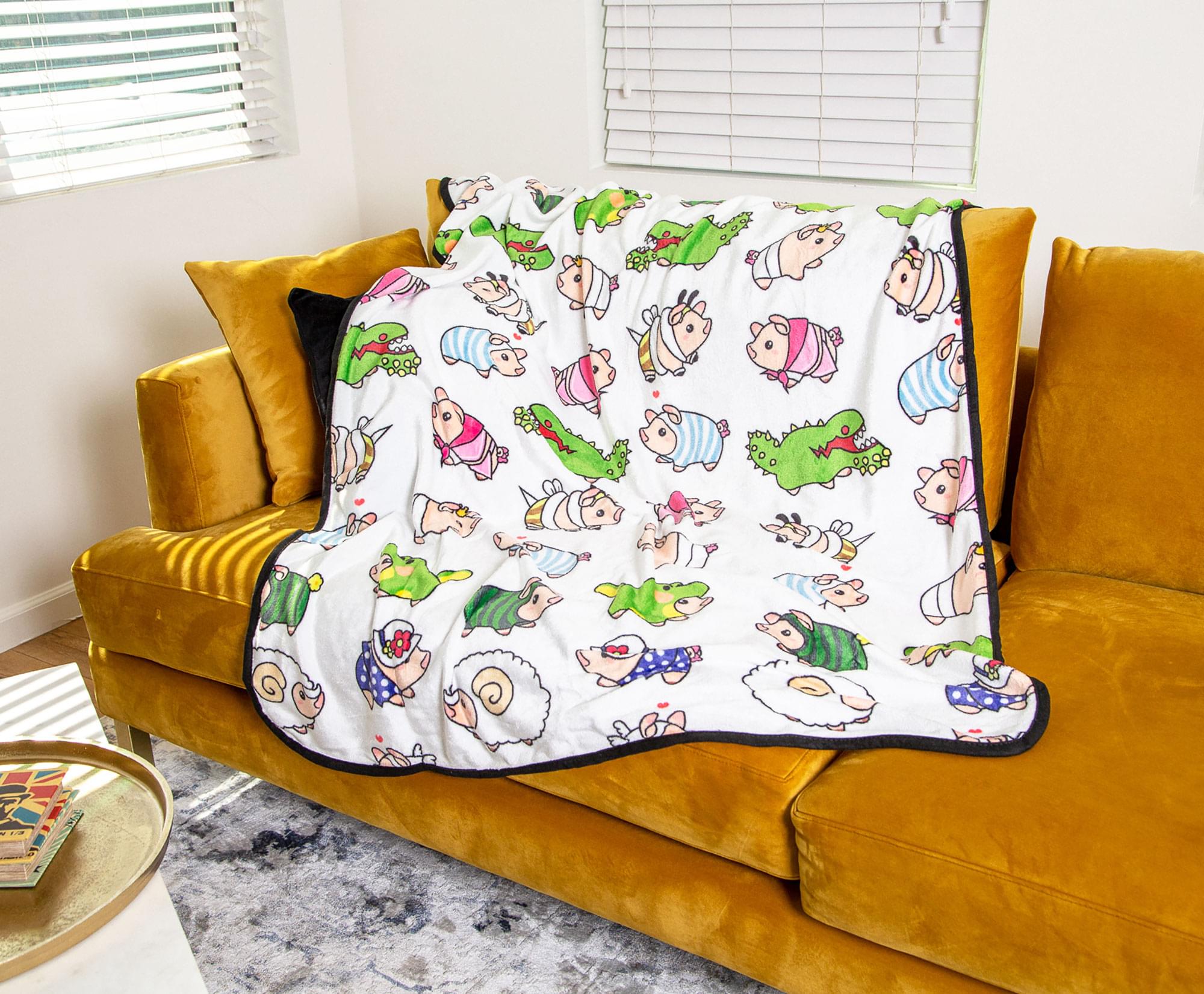 Monster Hunter Poogie Fleece Throw Blanket | 45 x 60 Inches