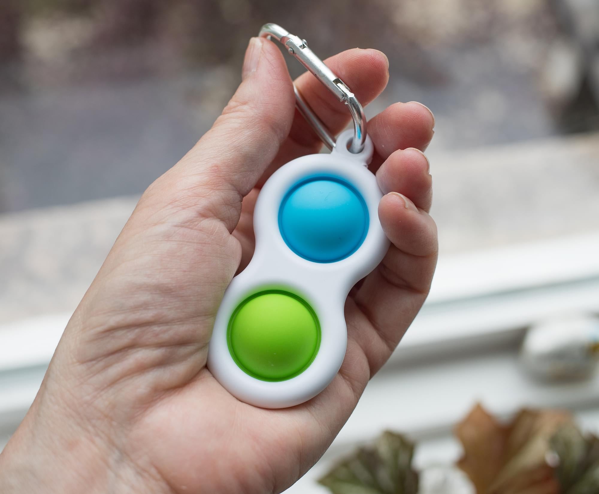 Push Pop Toy 2-Button Keychain | Blue/Green